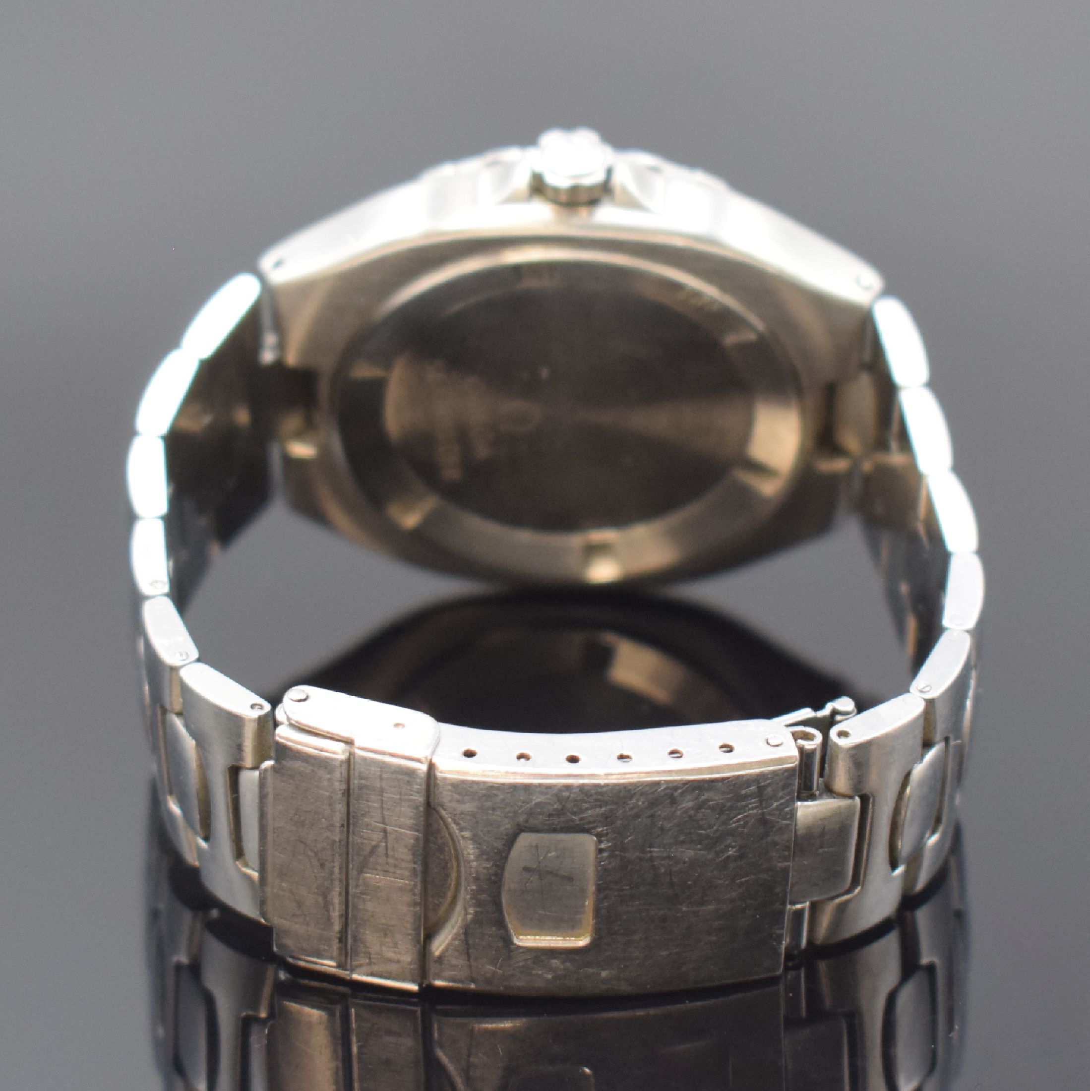 Detail b: OMEGA Seamaster Professional 200 M Herrenarmbanduhr Referenz 396 1041, Schweiz um 1990, quarz, Edelstahlgeh. inkl. orig. Gliederband m. Faltschl. ...