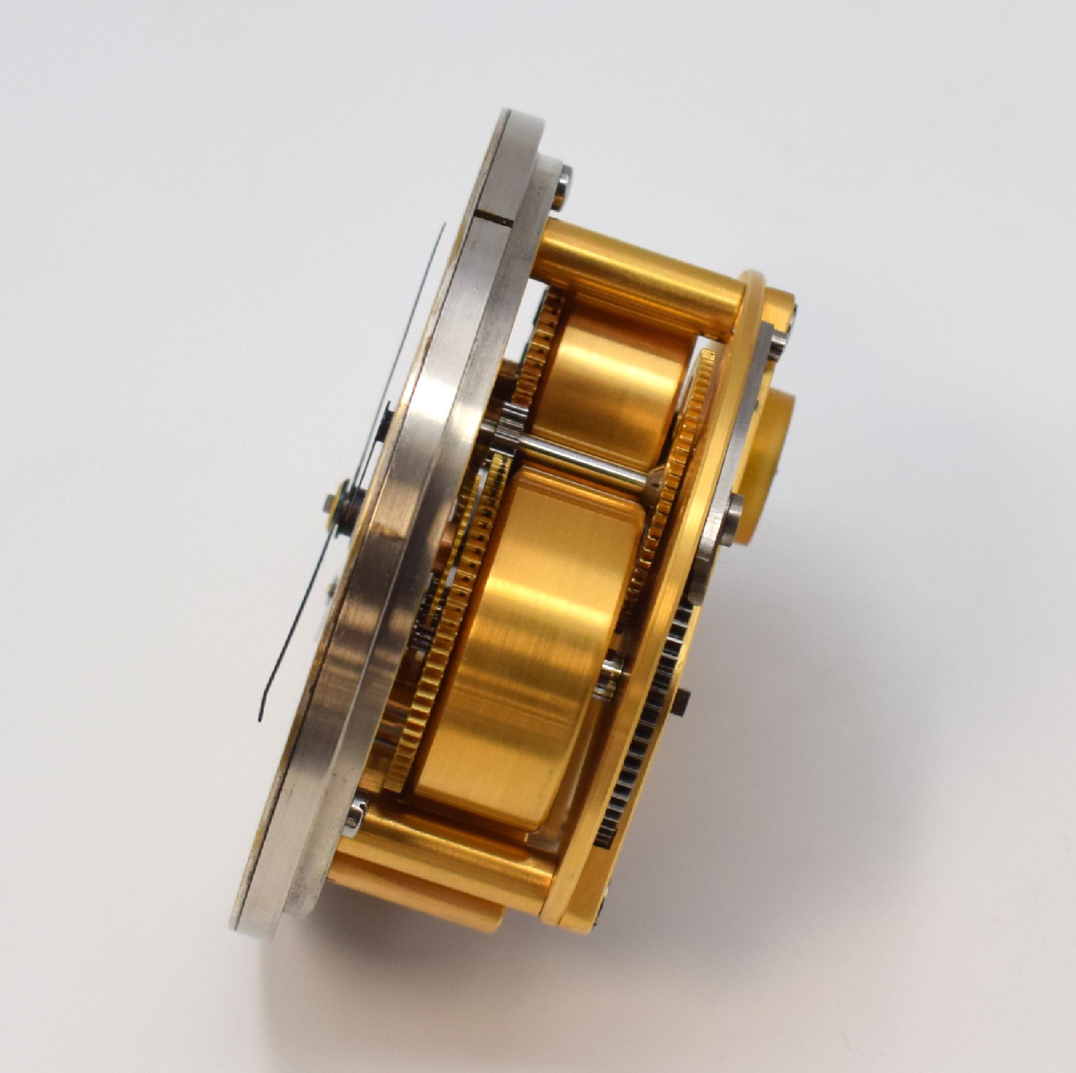 Detail f: 1. Moskauer Uhrenfabrik / KIROWA sehr seltener 8-Tage-Chronometer mit 15-Sek.-Remontoir, UDSSR um 1964, Aluminium-Geh., vernick. Lünette, verschr., ...