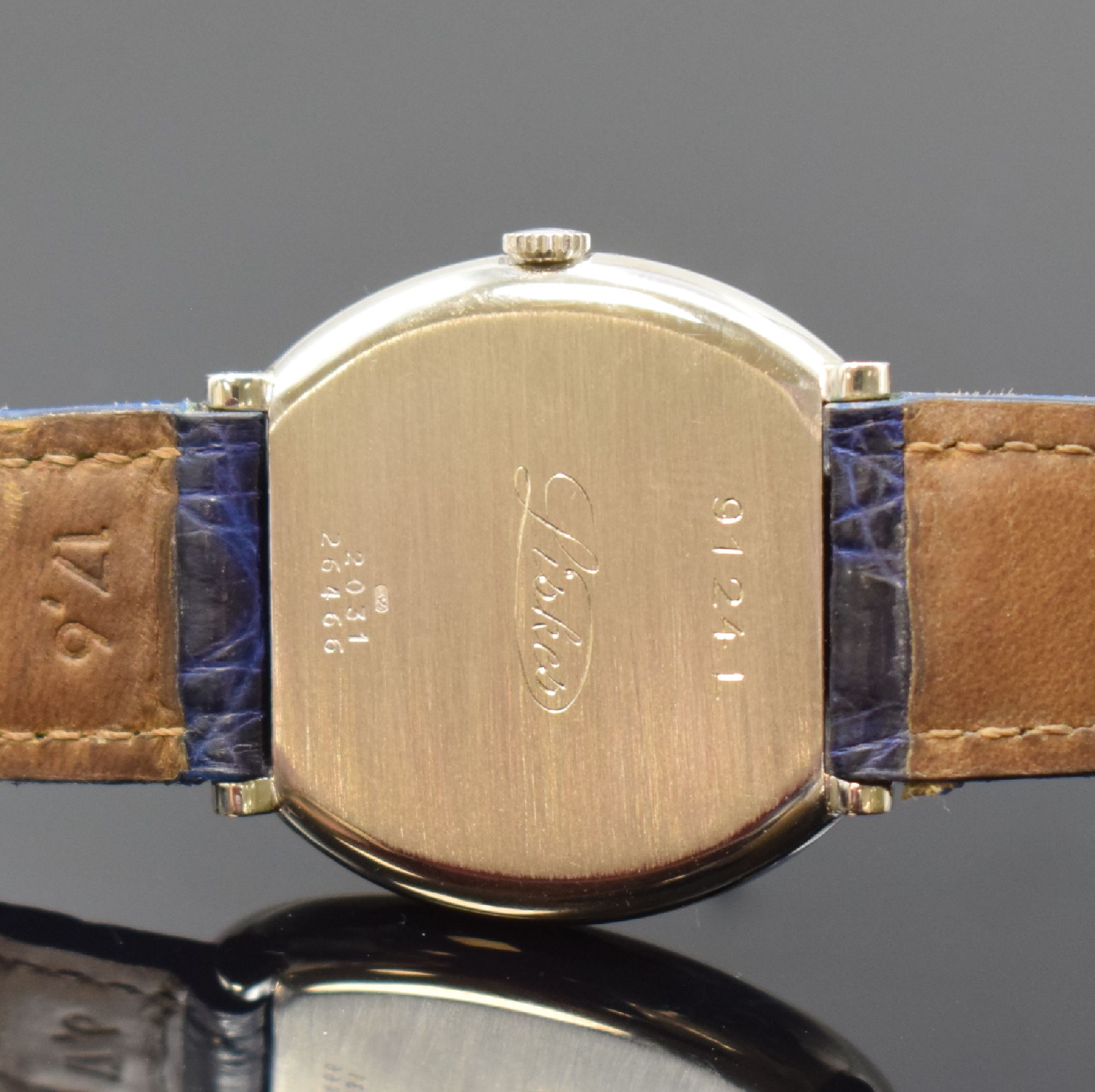 Detail c: CHOPARD Referenz 2031 Armbanduhr in WG 750/000, Schweiz um 1970, Handaufzug, 2- tlg. Geh., Glasrand aufgedr., silb. Zifferbl. m. Lapislazuli-Ind., ...