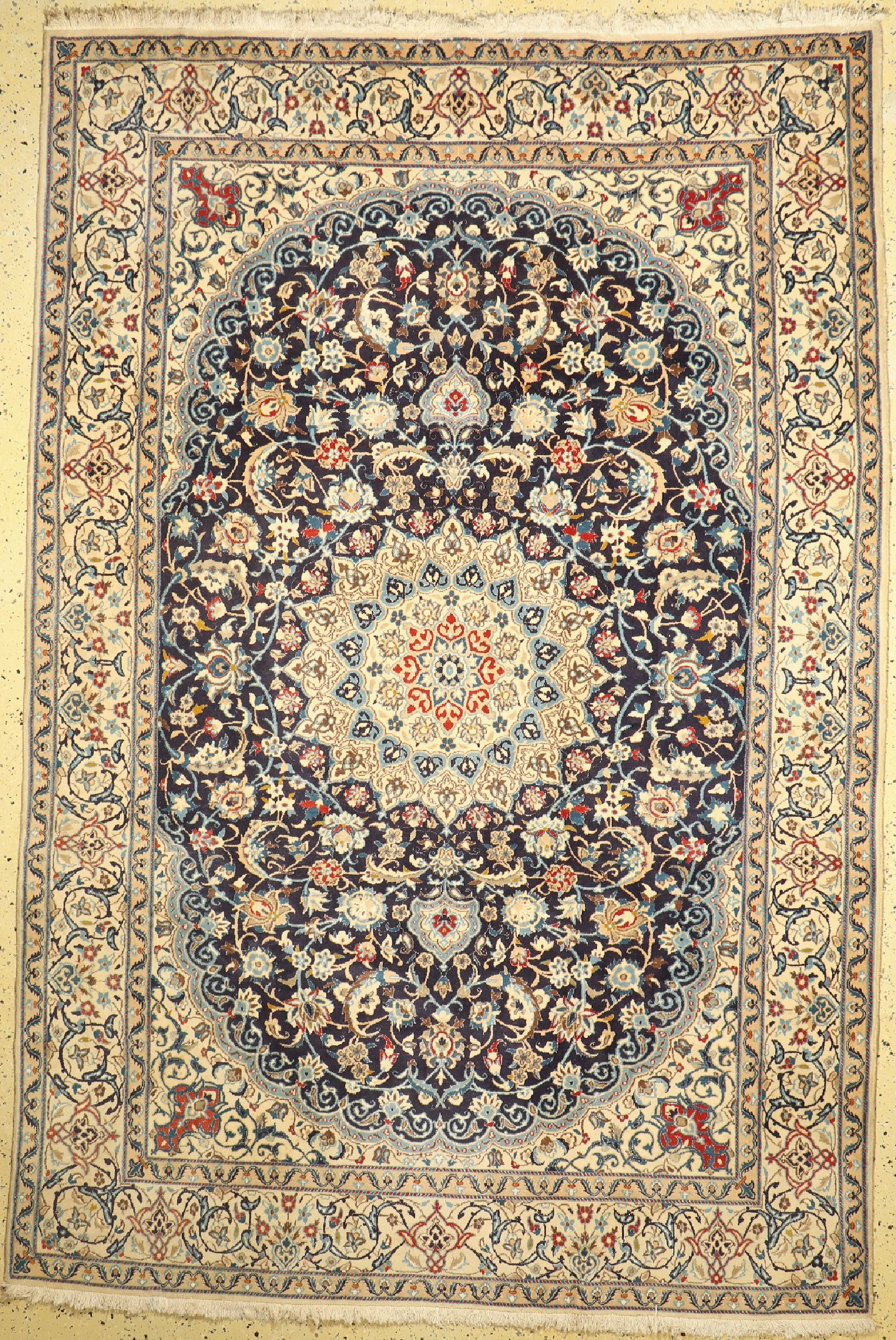 Nain fein(9 La), Persien, ca. 50 Jahre, Korkwolle mit Seide, ca. 295 x 200 cm, EHZ: 1-2