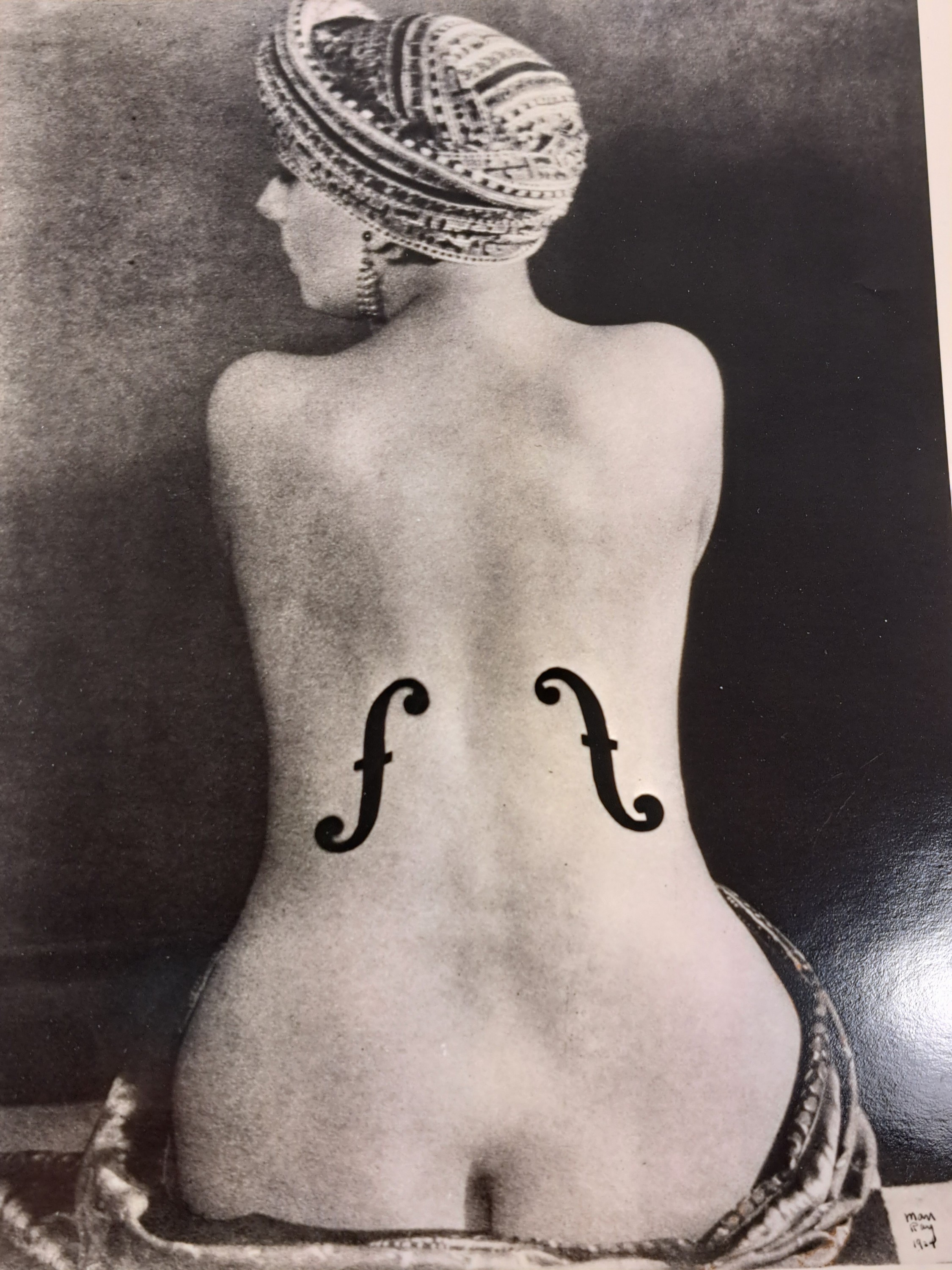 Detail c: Man Ray, 1890-1976, Le Violin d'Ingres, 1924/1991, bez.: einmalige Auflage für die Griffelkunst, Blattmaß ca. 30.5x24cm