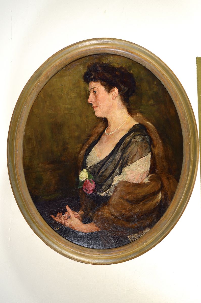 Detail k: Max Slevogt, 1868 Landshut - 1932 Neukastel, "Damenbildnis", Dreiviertelporträt einer Dame mit Rosen und Pelzstola, große Virtuosität in ...