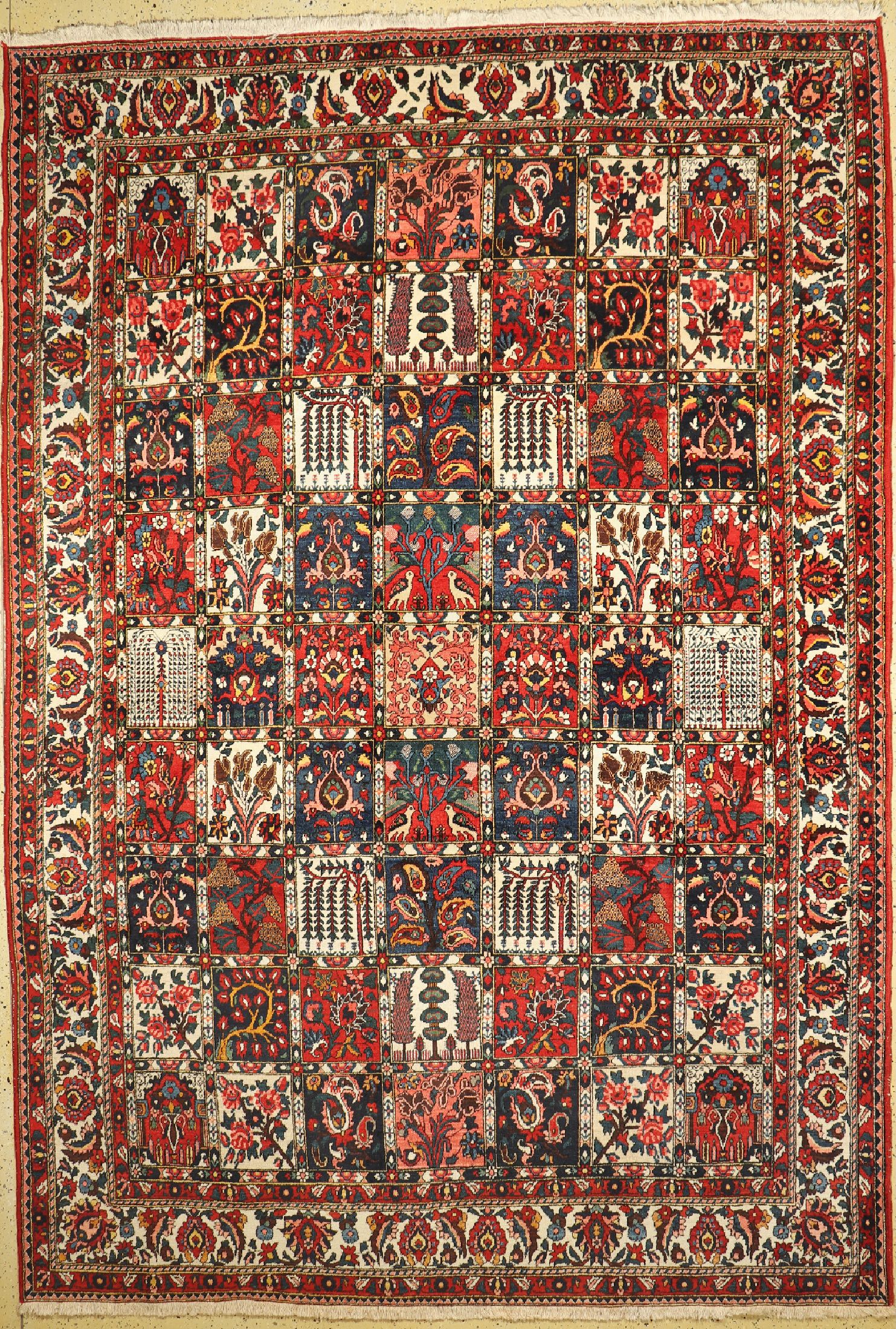 Felder-Bachtiar, Persien, ca. 50 Jahre, Wolle auf Baumwolle, ca. 390 x 265 cm, EHZ: 1-2