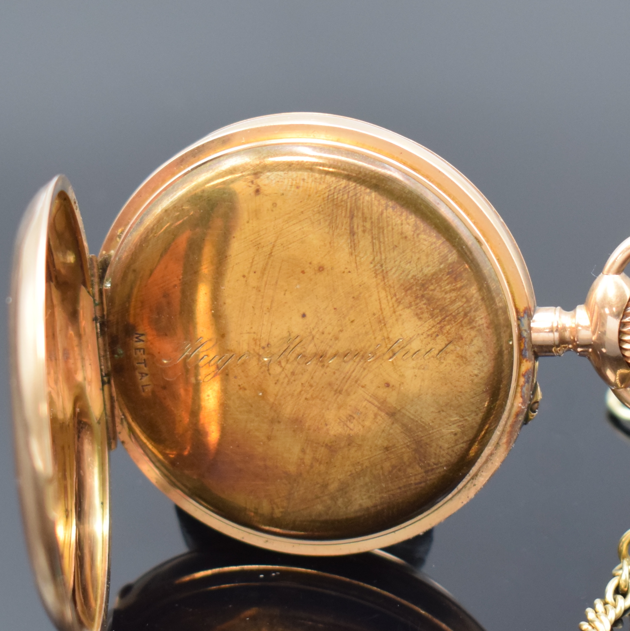Detail c: MAX MAYER, successeur de Arthur Jaccard du Gros offene Herrentaschenuhr in RG 585/000 an GG 585/000 Kette, Schweiz um 1915, guill. Geh. l. dell., ...
