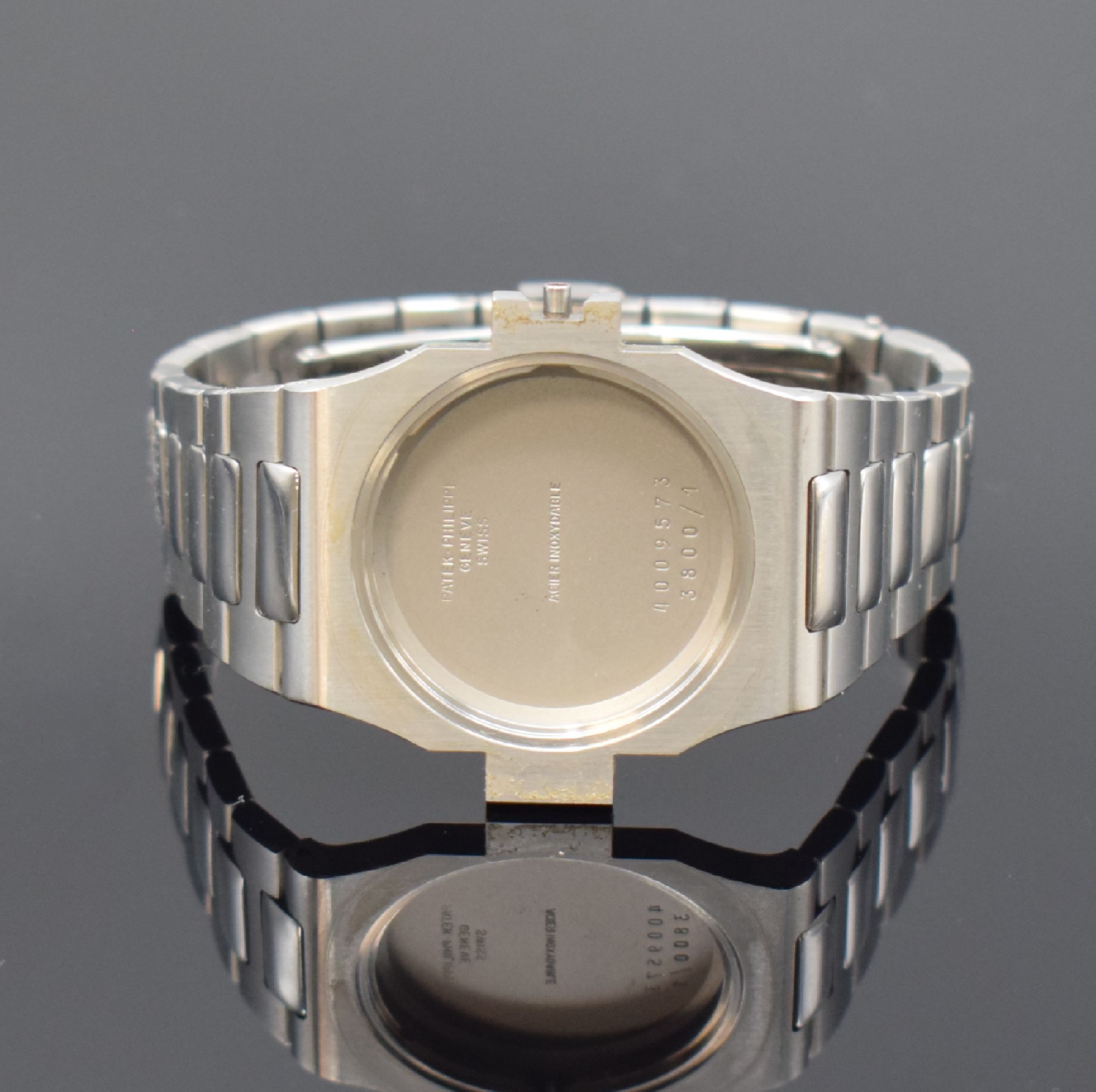 Detail d: PATEK PHILIPPE hochfeine Herrenarmbanduhr Modell Nautilus Referenz 3800/001 designed von Gerald Genta mit original Zertifikat, Schweiz verkauft ...