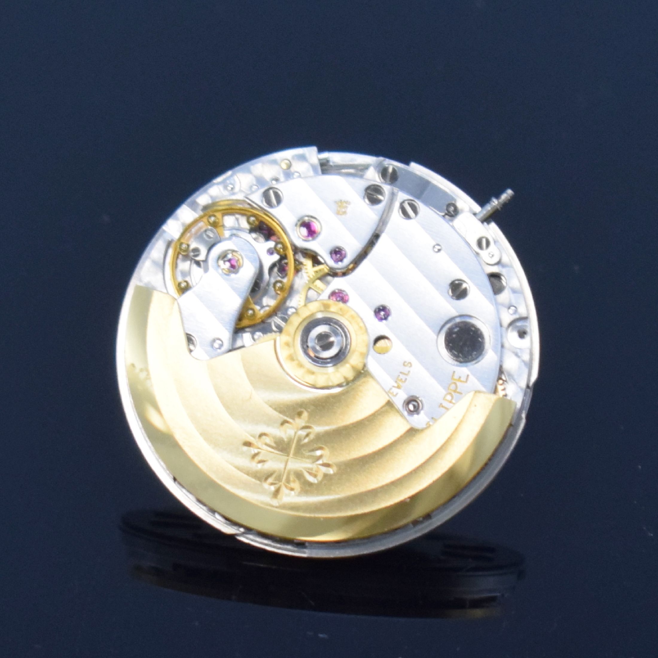 Detail h: PATEK PHILIPPE hochfeine Herrenarmbanduhr Modell Nautilus Referenz 3800/001 designed von Gerald Genta mit original Zertifikat, Schweiz verkauft ...