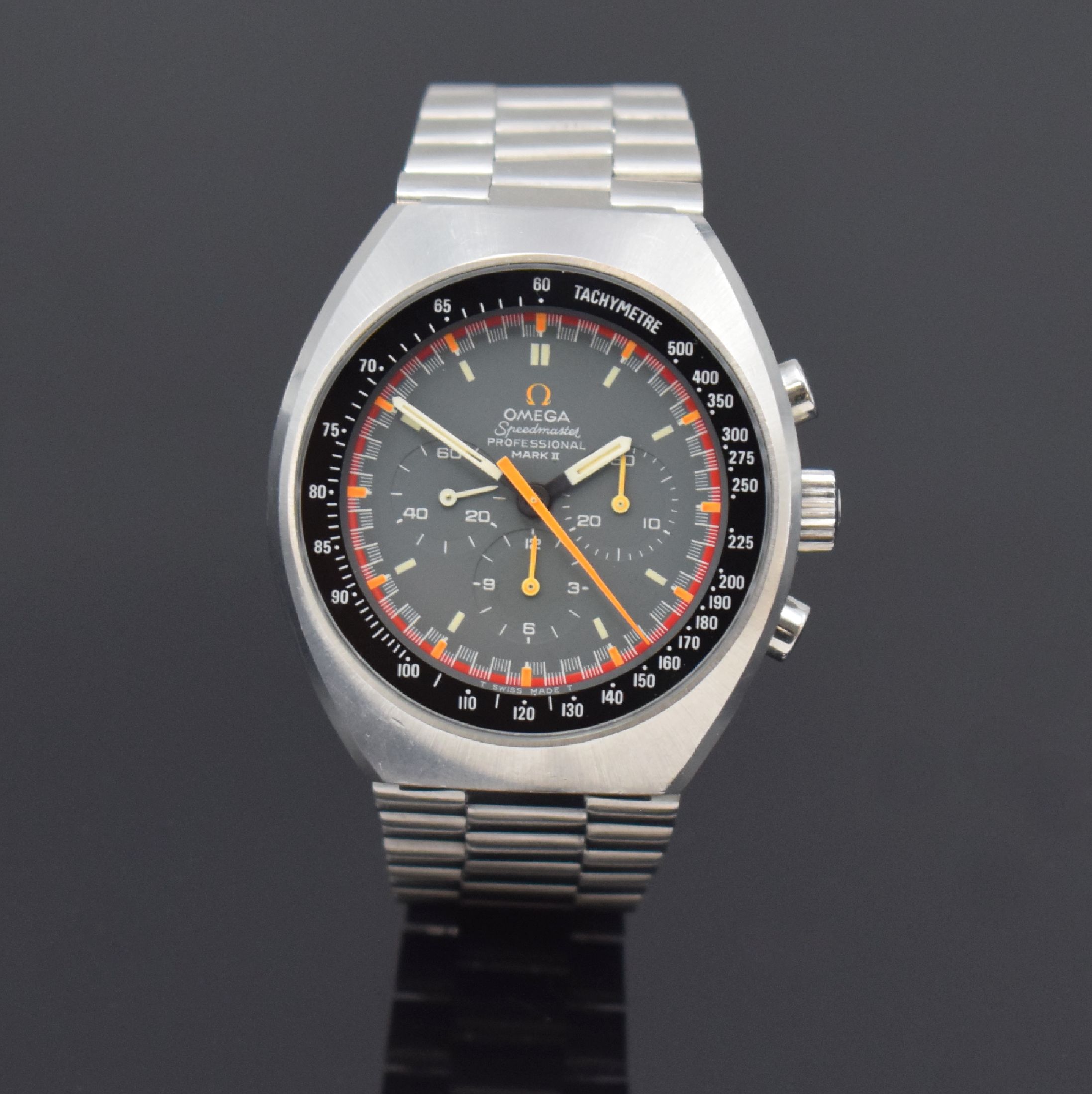 OMEGA Herrenarmbanduhr Speedmaster Professional Mark II Referenz 145.012, Schweiz um 1970, Handaufzug, Edelstahlgeh. inkl. orig. Gliederband m. ...