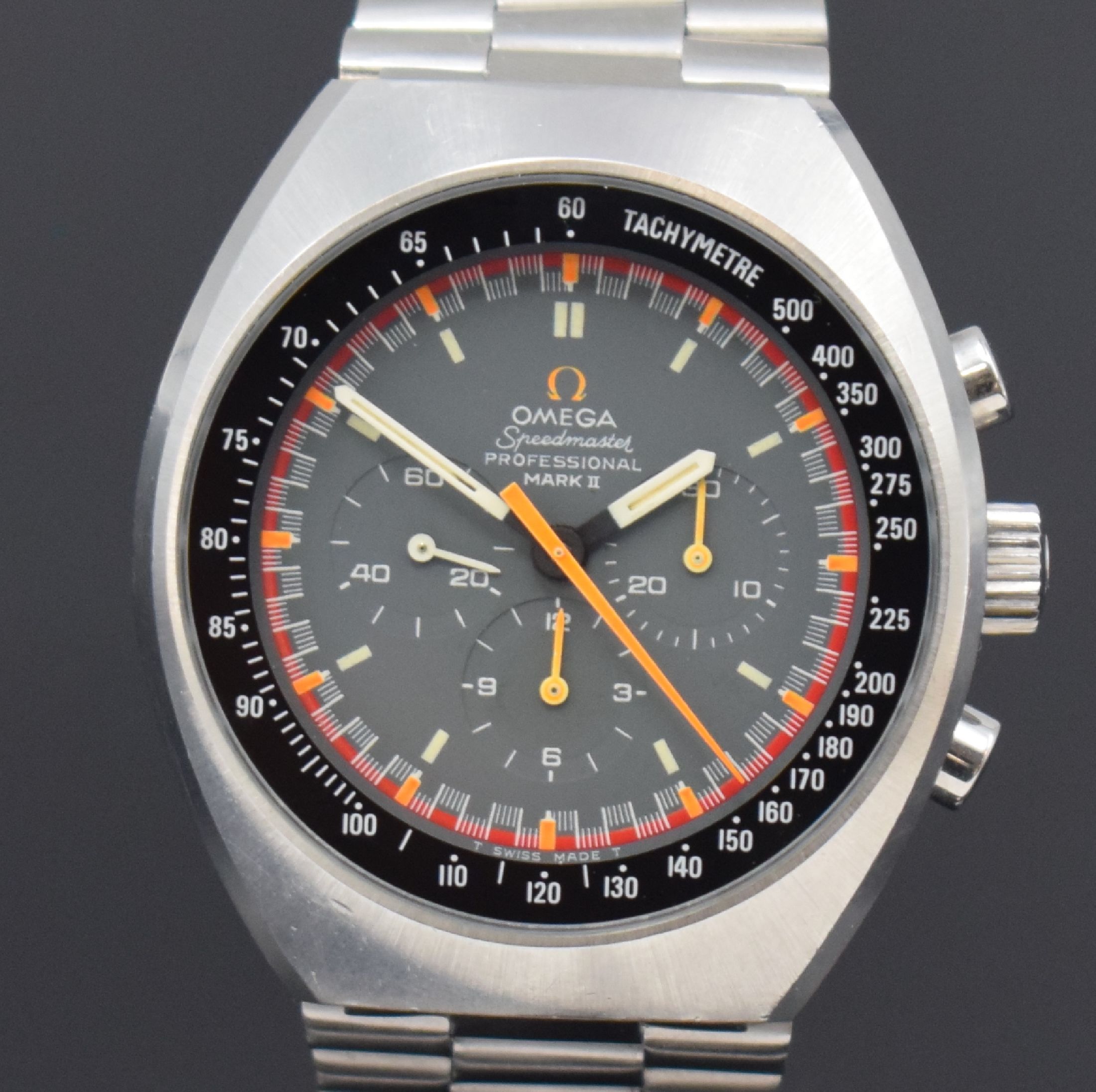 Detail a: OMEGA Herrenarmbanduhr Speedmaster Professional Mark II Referenz 145.012, Schweiz um 1970, Handaufzug, Edelstahlgeh. inkl. orig. Gliederband m. ...