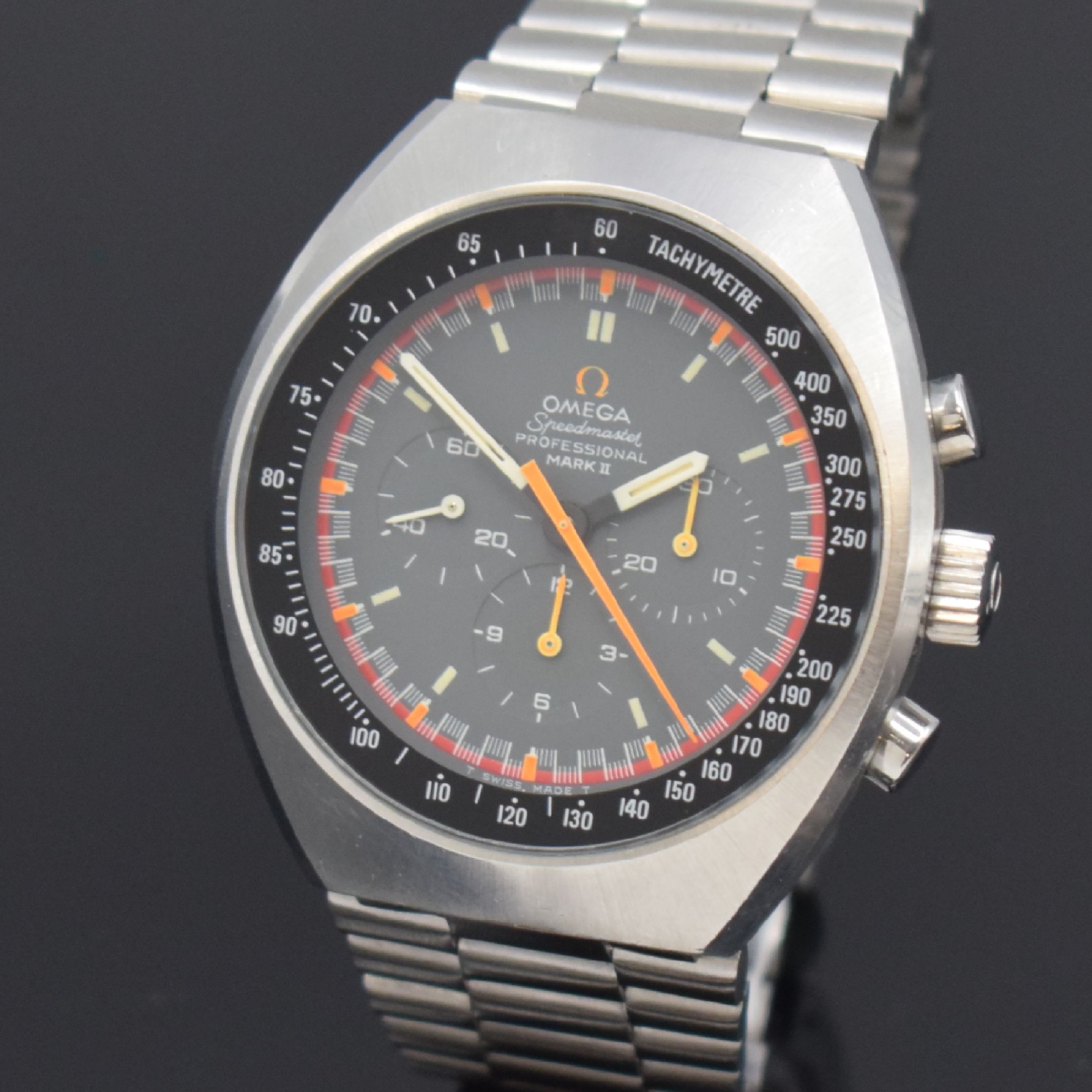 Detail c: OMEGA Herrenarmbanduhr Speedmaster Professional Mark II Referenz 145.012, Schweiz um 1970, Handaufzug, Edelstahlgeh. inkl. orig. Gliederband m. ...