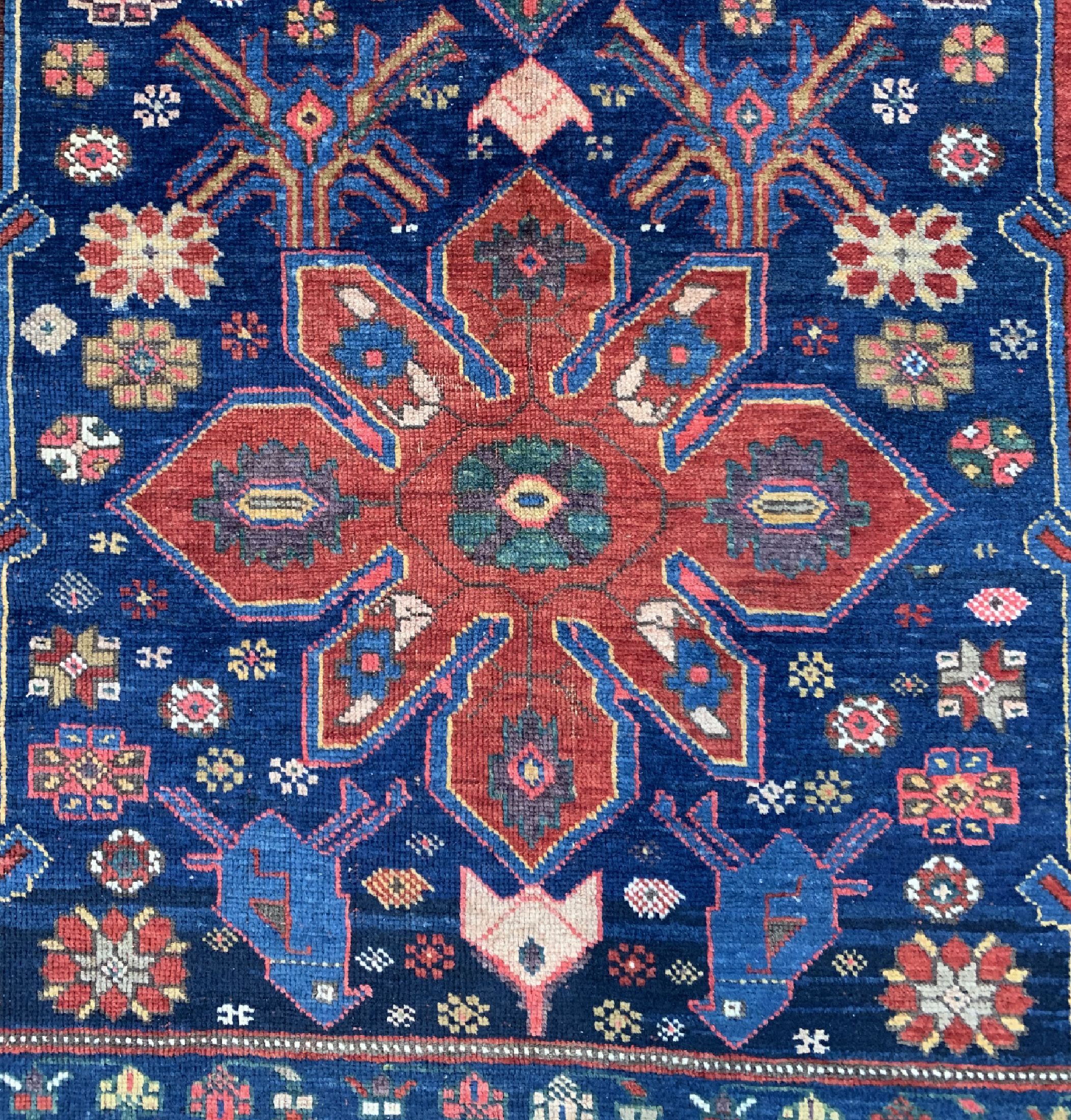 Detail a: Vogel Karabagh antik, Kaukasus, 19.Jhd, Wolle auf Wolle, ca. 250 x 156 cm, EHZ: 3