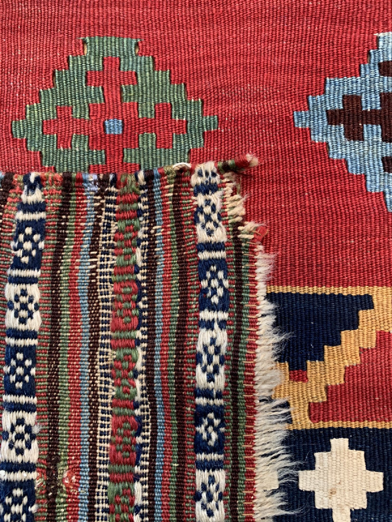 Detail d: Ghaschgai Kelim antik, Persien, 19.Jhd, Wolle auf Wolle, ca. 280 x 145 cm, EHZ: 2