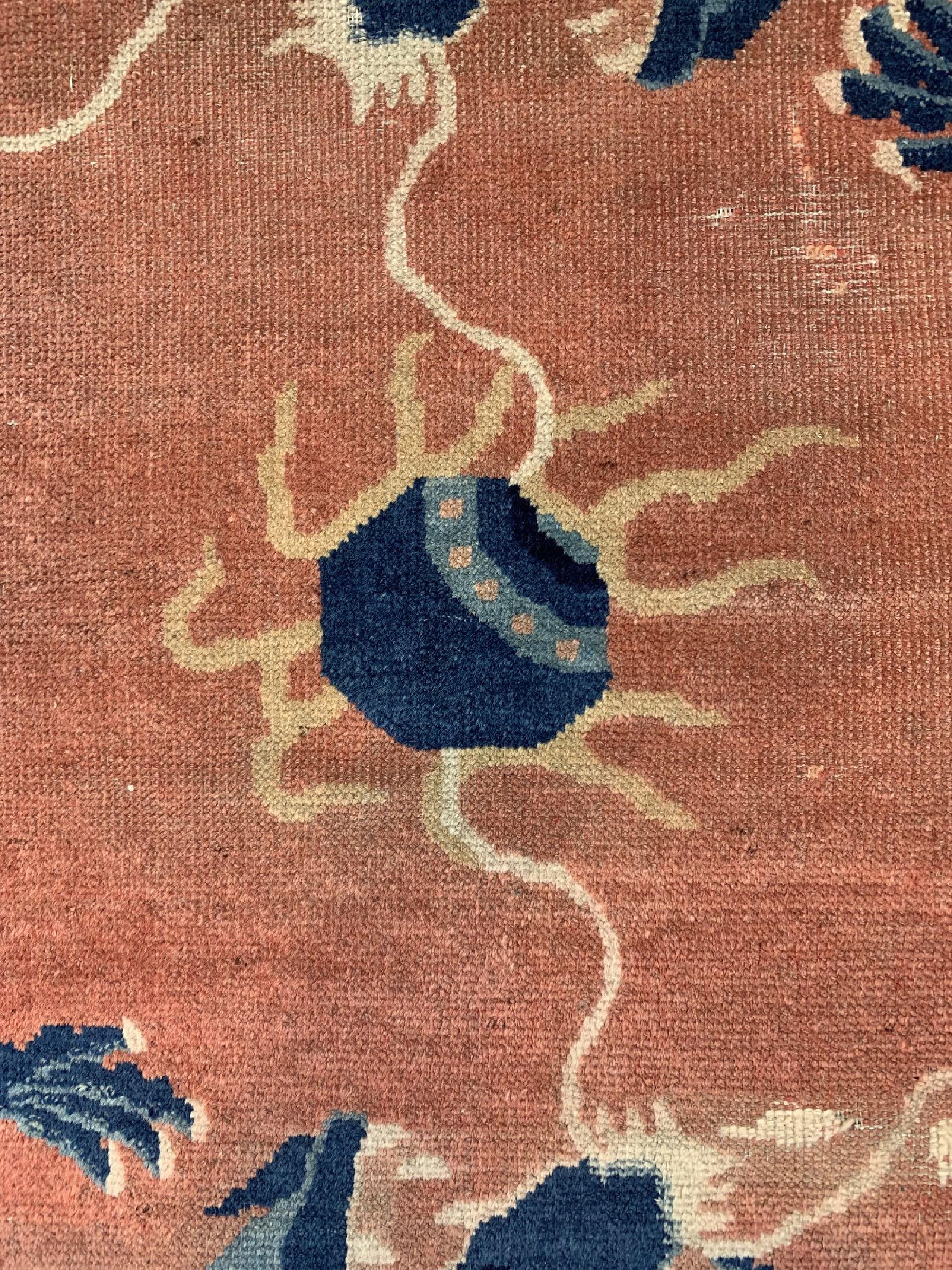 Detail d: Peking"Drachenteppich", China, 19.Jhd, Wolle auf Baumwolle, ca. 160 x 115 cm, EHZ: 3
