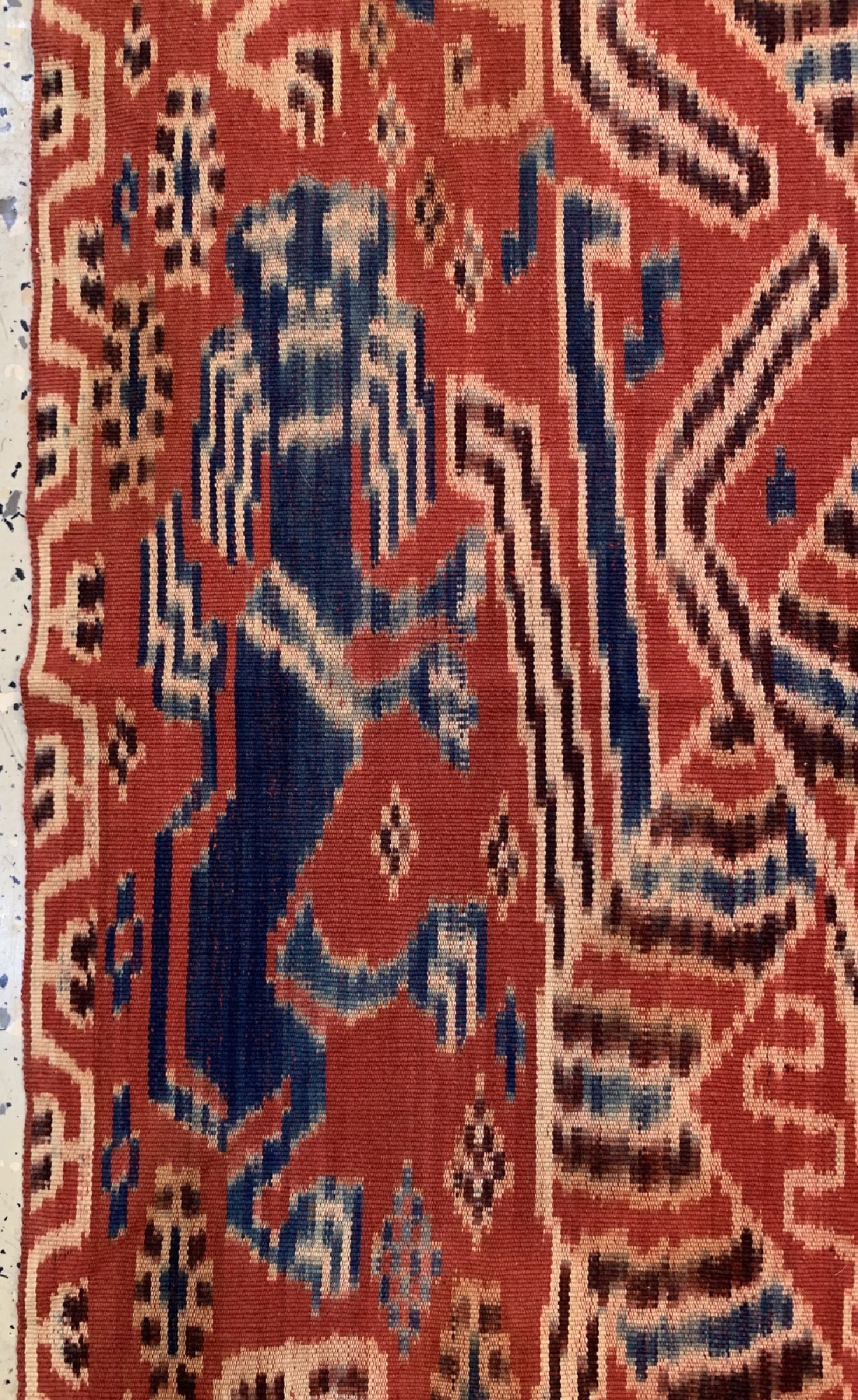 Detail c: Sumba Ikat, Indonesien, um 1930, Baumwolle gewebt, ca. 253 x 130 cm, EHZ: 1-2