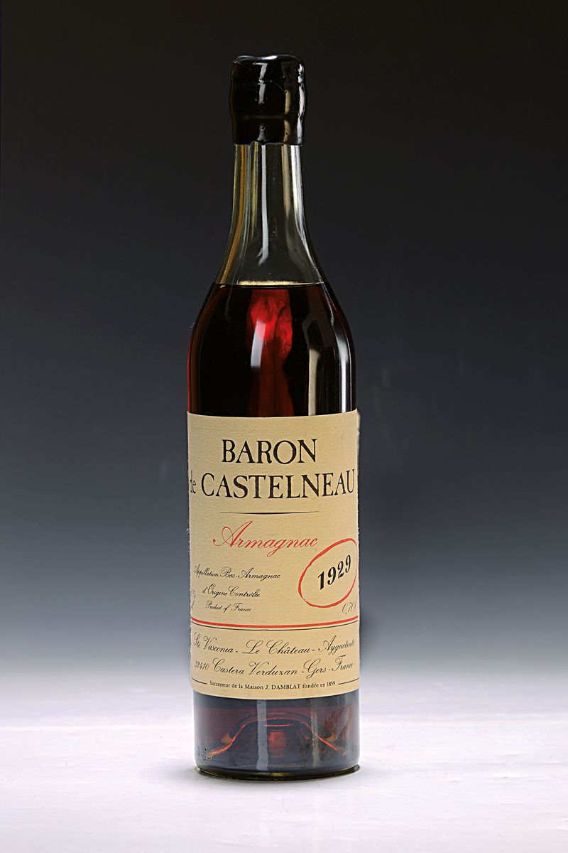 1 Flasche 1929 Baron de Castelneau Bas -Armagnac, ca. 700ml, 40% Vol., Füllstand 5 ,9 cm unter der Kapsel, Etikett min. beschmutzt
