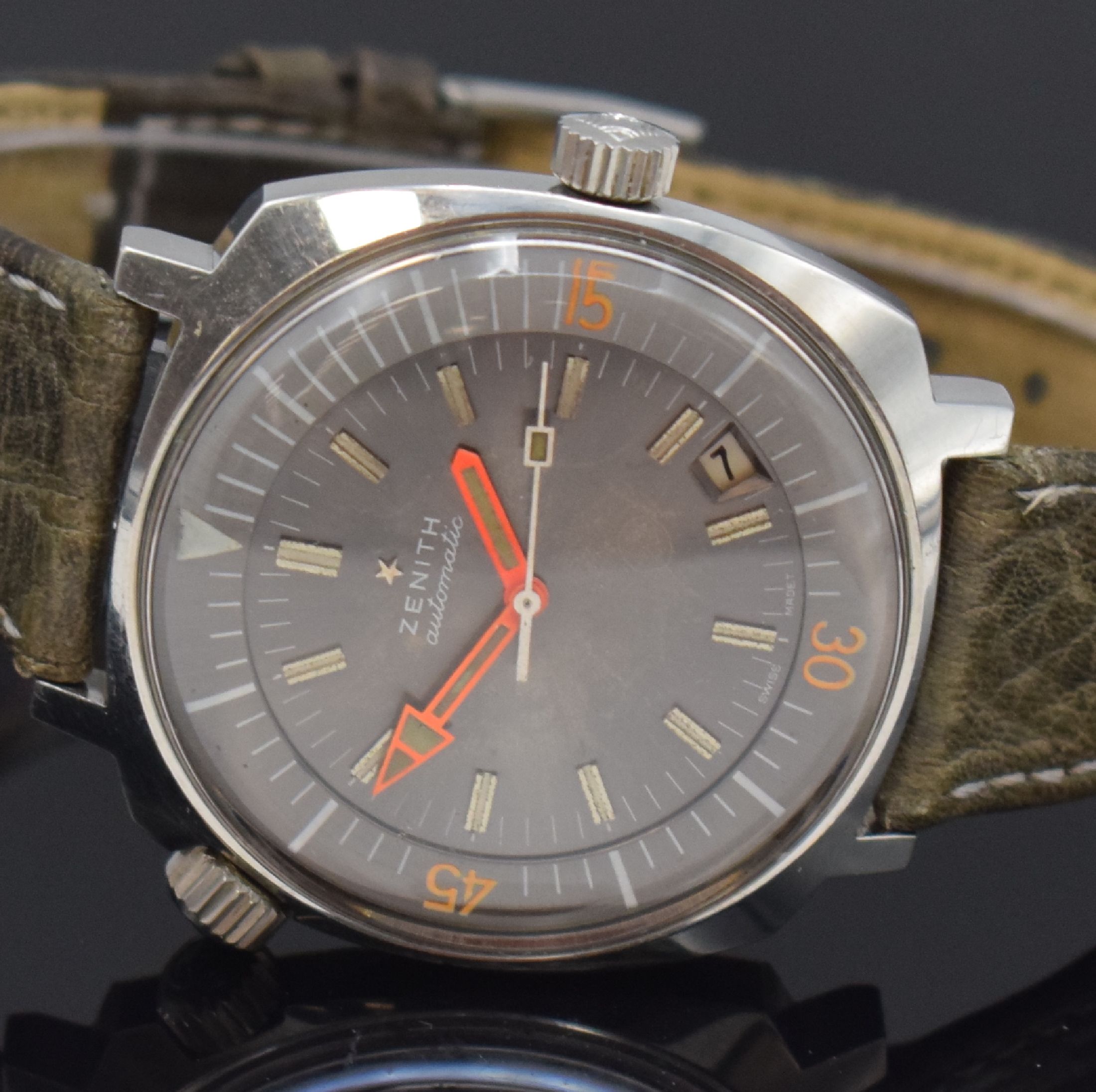 Detail b: ZENITH Super Sub Sea Diver Referenz A3635 seltene Herrenarmbanduhr, Schweiz um 1968, Automatik, massives Gehäuse in Stahl, Boden geschr., neutr. ...