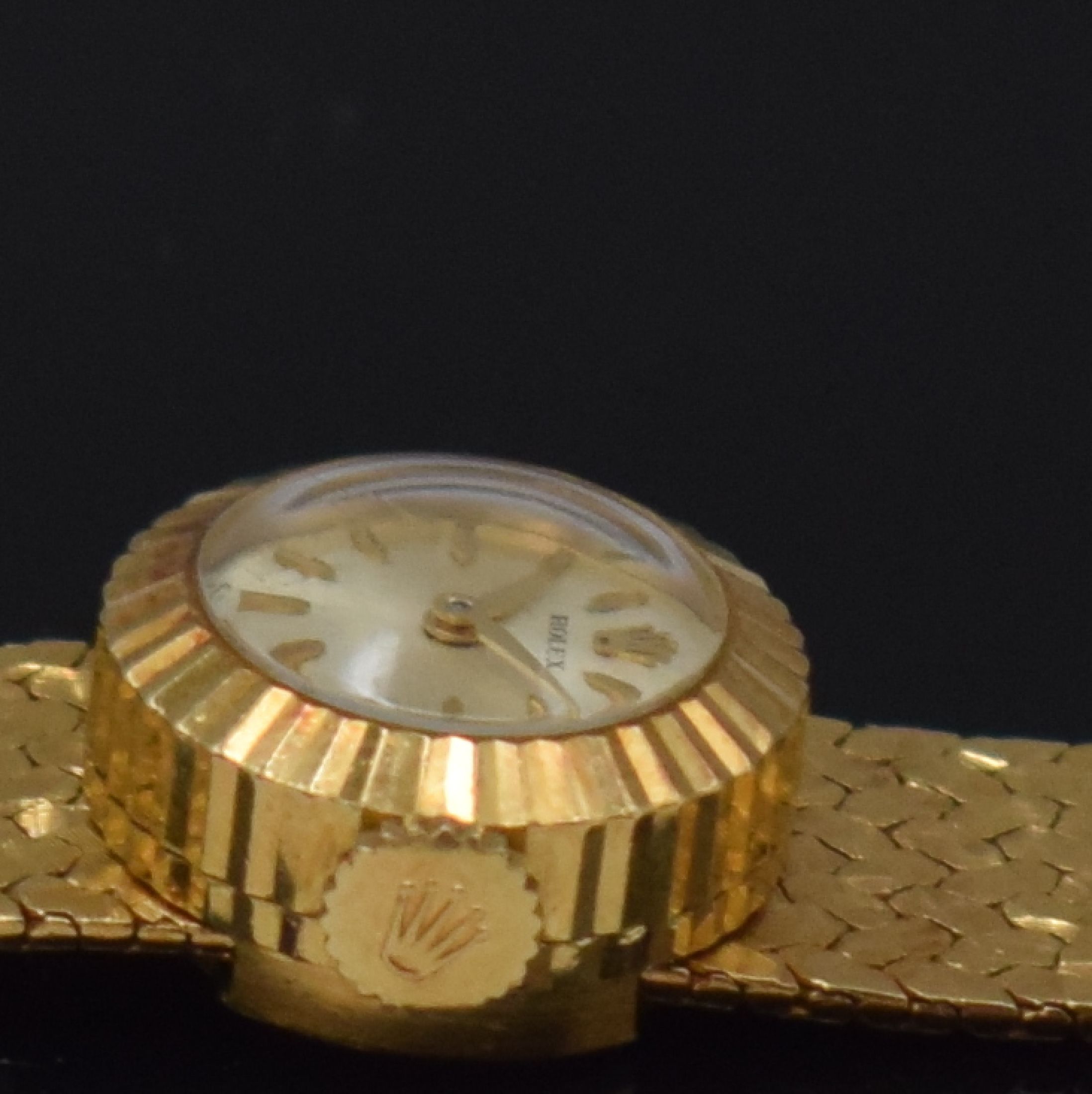 Detail e: ROLEX Orchid Damenarmbanduhr in GG 750/000 Referenz 2059 mit original Garantieschein, Schweiz verk. 11/1969, Handaufzug, 2-teil. Geh., Boden ...