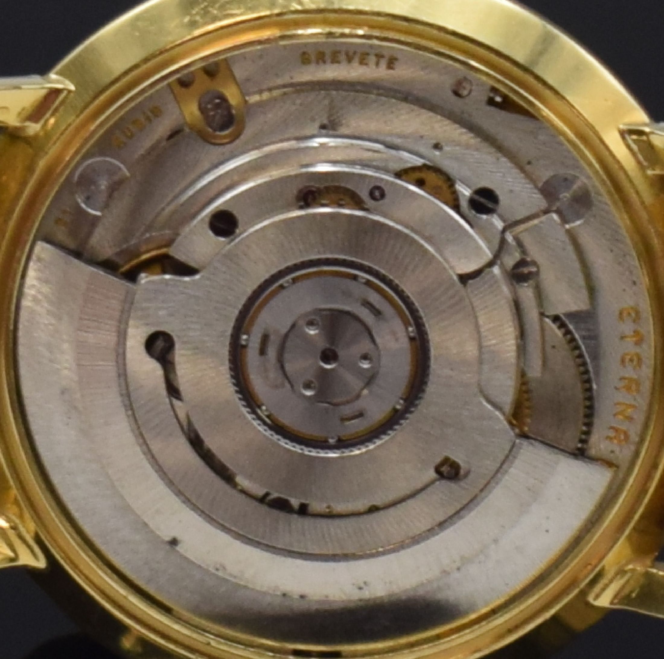 Detail f: ETERNA-MATIC Herrenarmbanduhr in GG 750/000 mit neutralem Goldband in GG 585/000, Schweiz um 1965, Automatik, 3-teil. Gehäuse, Boden u. Glasrd. ...