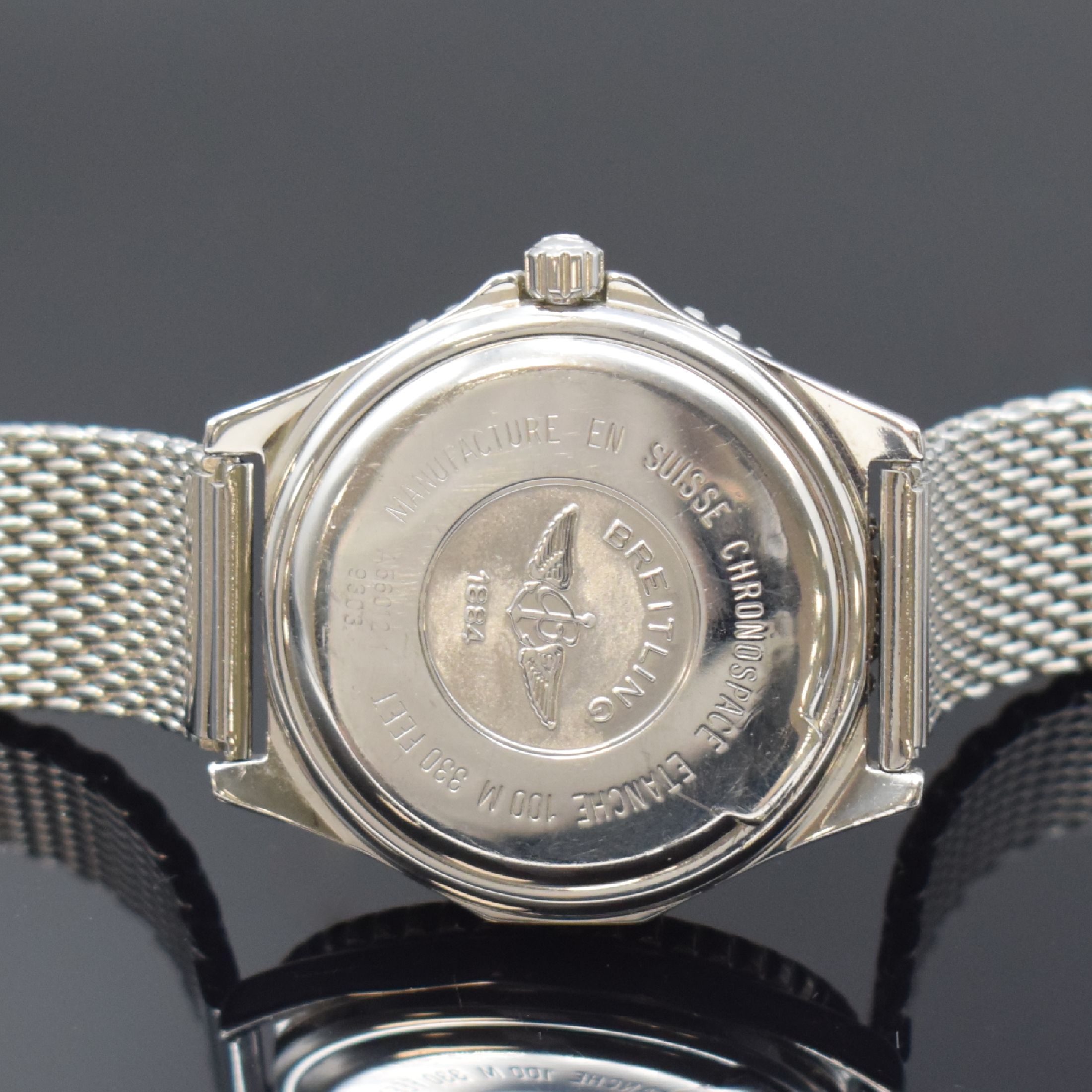 Detail d: BREITLING Chronospace Herrenarmbanduhr in Stahl Referenz A56012.1, Schweiz um 2000, quarz, Boden aufgedr., neutr. Stahlband, beids. drehbare Lunette ...