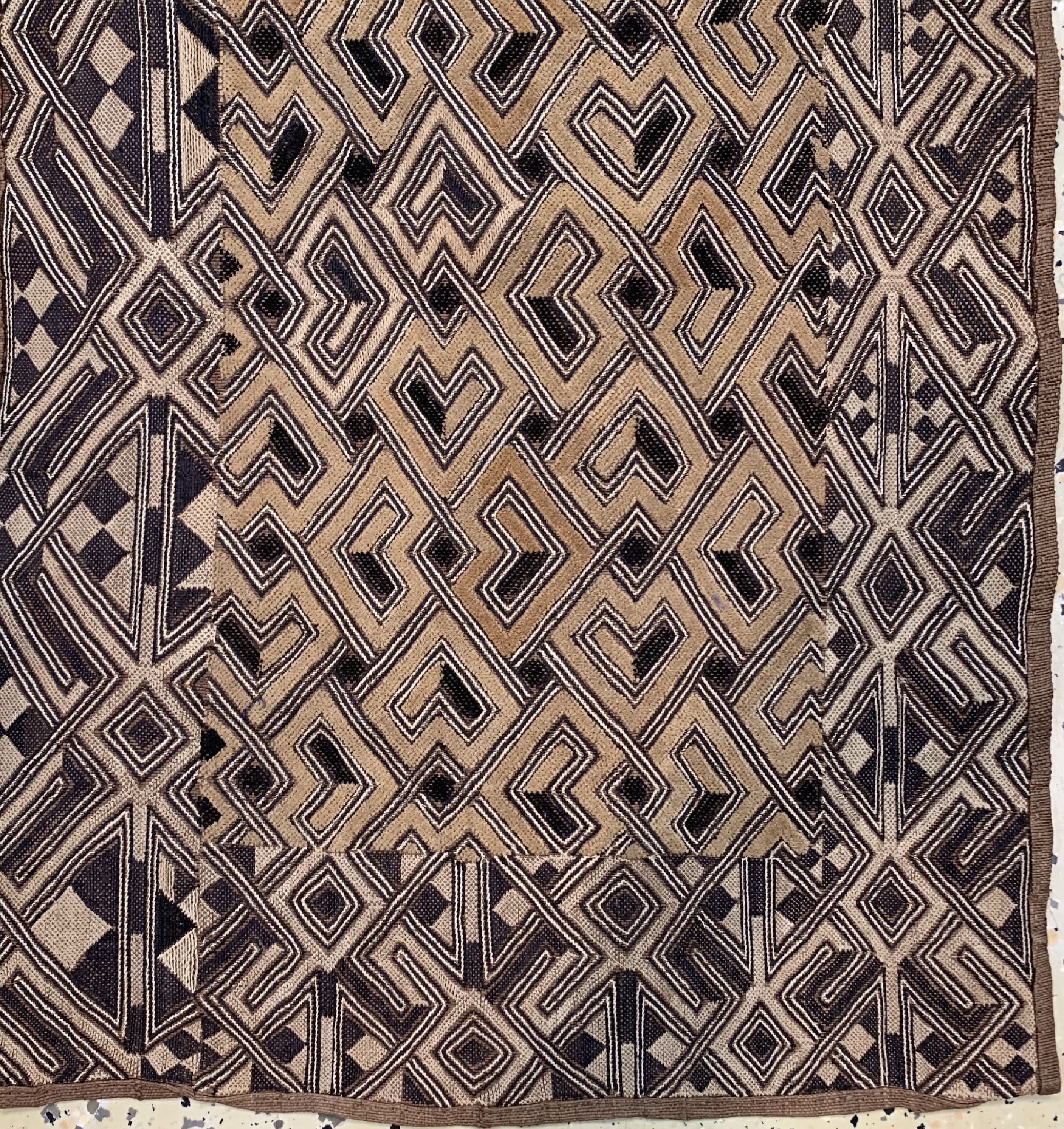 Detail a: Kuba Cloth"Rafia", Afrika, Kongo, um 1900, Holzfaser, ca. 180 x 55 cm, EHZ: 1-2