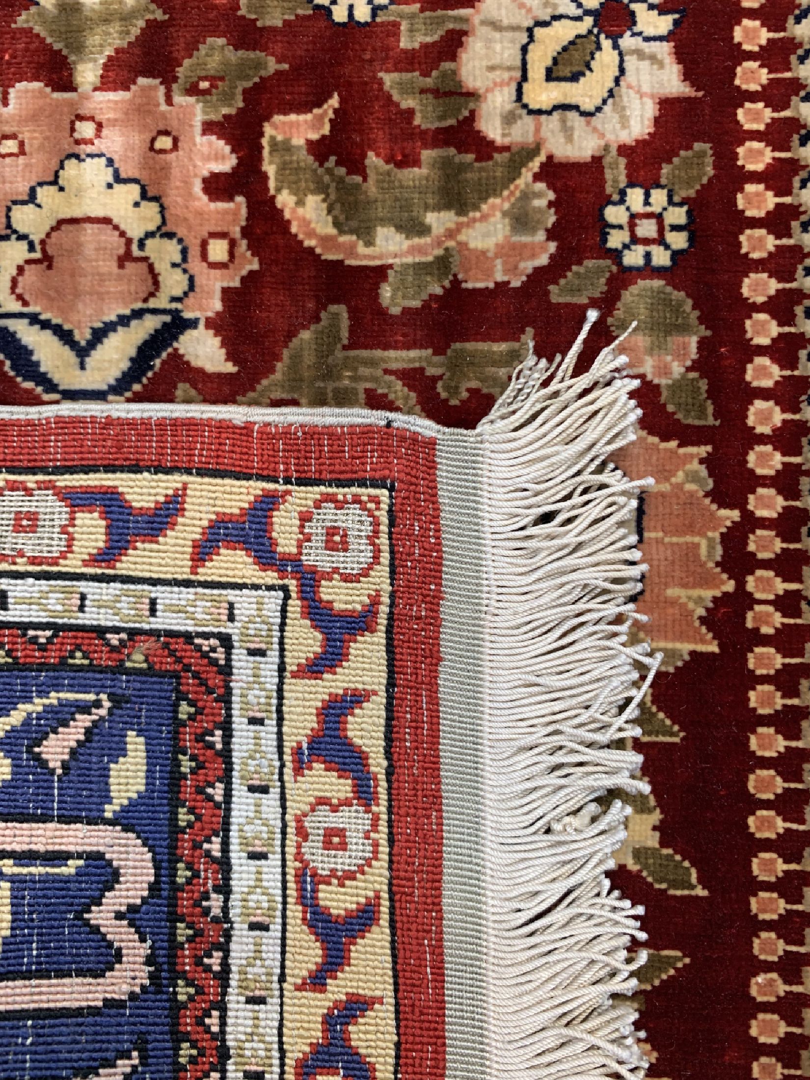 Detail e: Hereke Seide fein, signiert, Türkei, um 1960, reine Naturseide(Metallbroschiert), ca 82 x 56 cm, ca. 1,0 Mio. Kn/qm, EHZ: 1