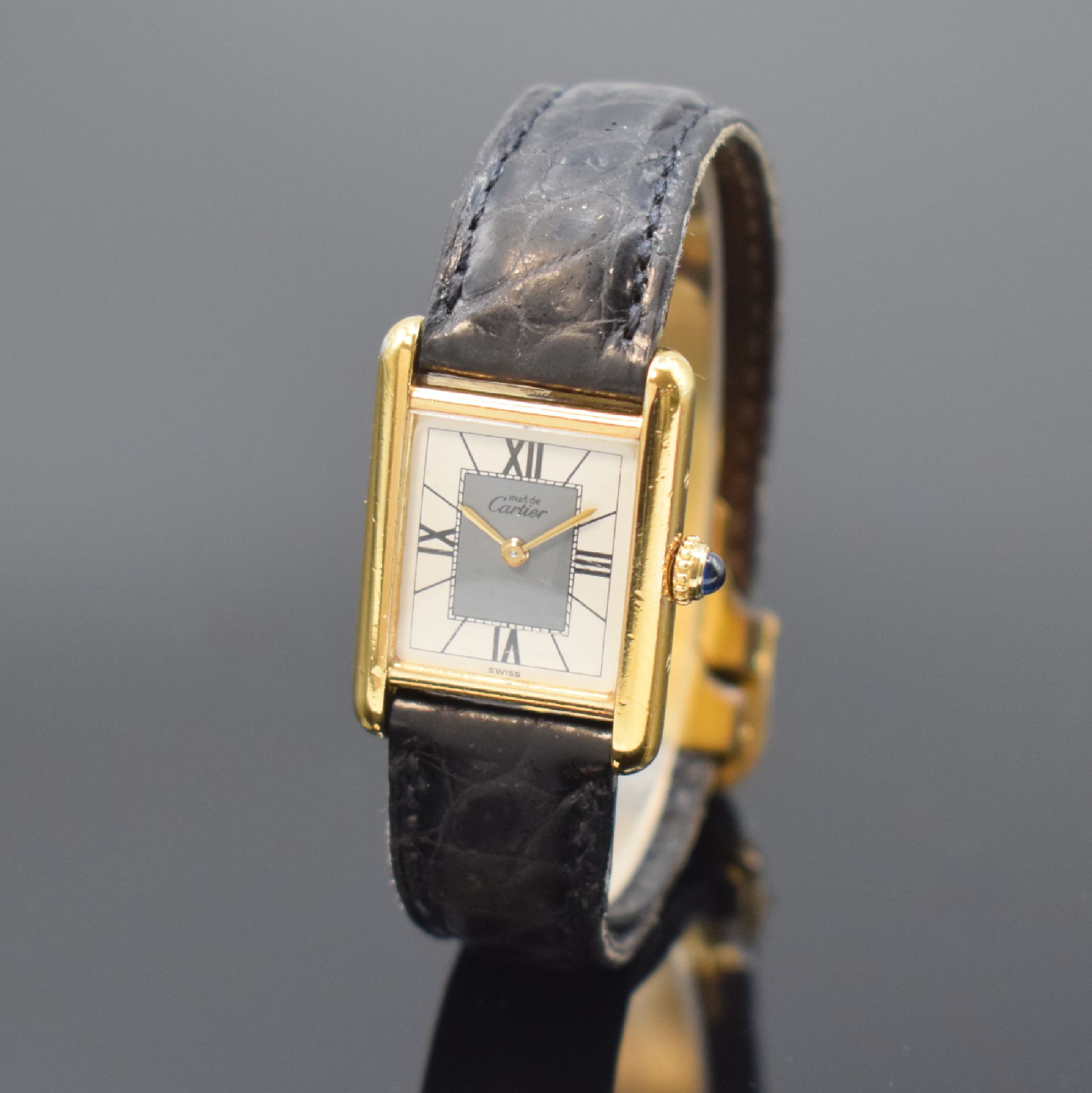 CARTIER Tank Damenarmbanduhr in Vermeil, Schweiz um 1990, quartz, 4-fach verschr. Geh. pat., orig. Lederband m. verg. orig. Faltschl., Mineralglas ...