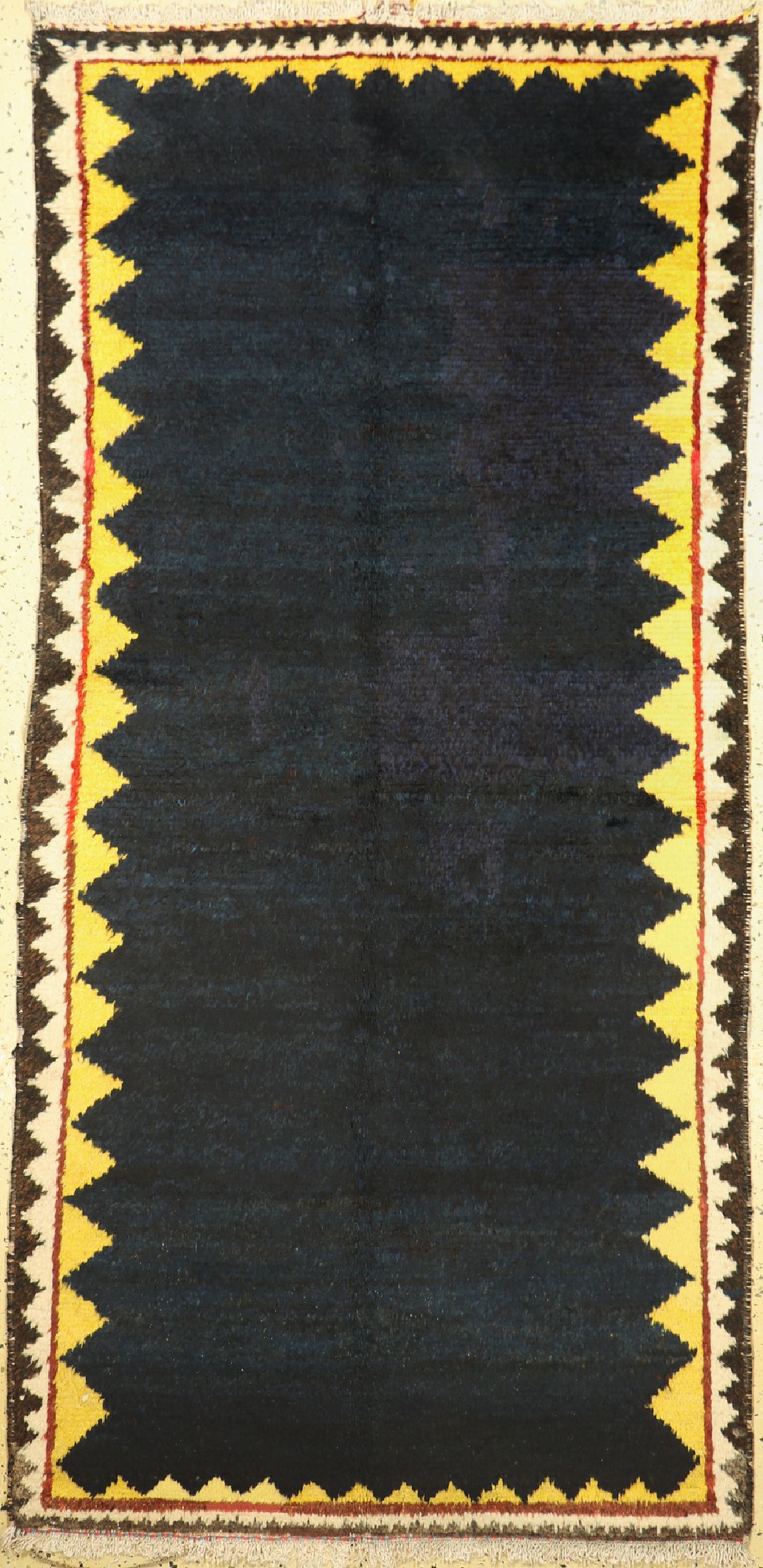 Gabbeh Bachtiar, Persien, um 1930/1940, Wolle auf Baumwolle, ca. 247 x 121 cm, EHZ: 2