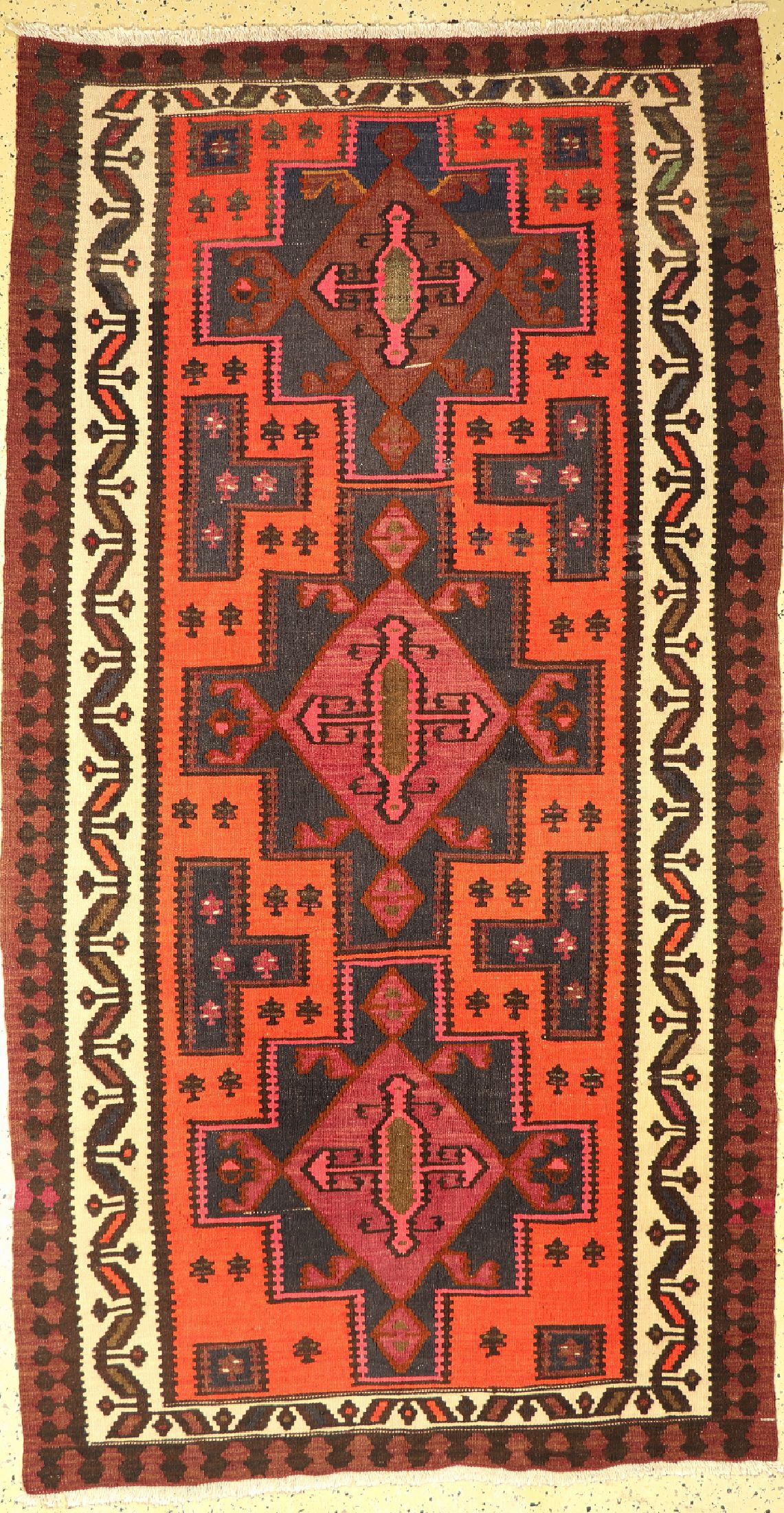 Dorfkelim, Persien, Malayer Region, um 1950, Wolle auf Baumwolle, ca. 278 x 149 cm, EHZ: 1-2