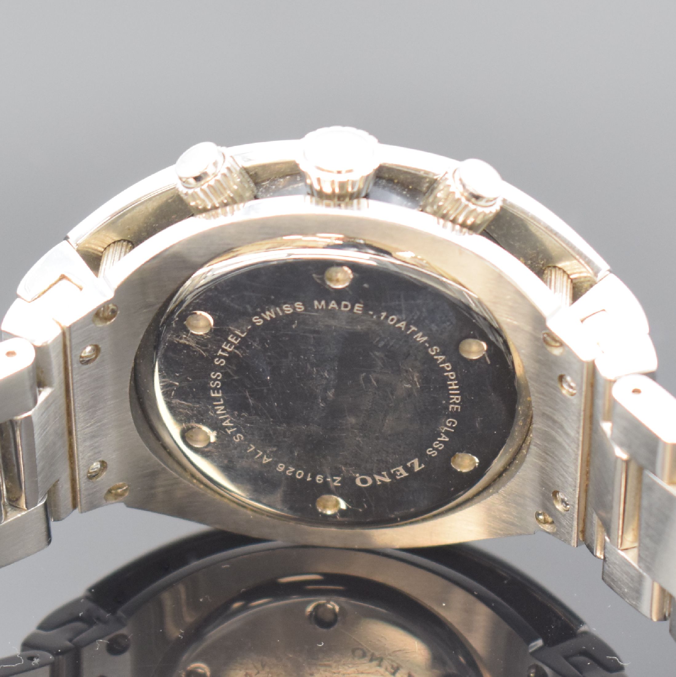 Detail d: ZENO Armbandchronograph in Edelstahl mit aufwendigem Diamantenbesatz zusammen ca. 12 ct Referenz 91026, Schweiz um 2010, quarz, massives Gehäuse ab ...