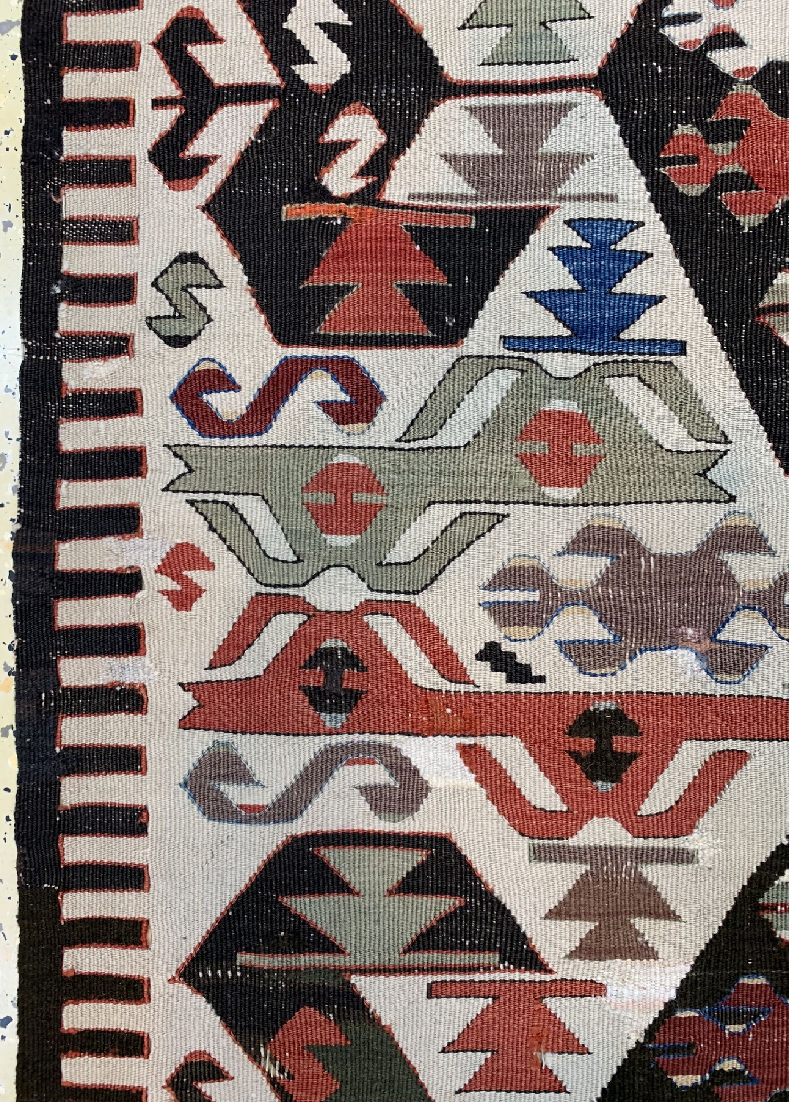 Detail c: Aydin Kelim antik(2 Bahnig), Türkei, 19.Jhd, Wolle auf Wolle, ca. 304 x 143 cm, EHZ: 2-3