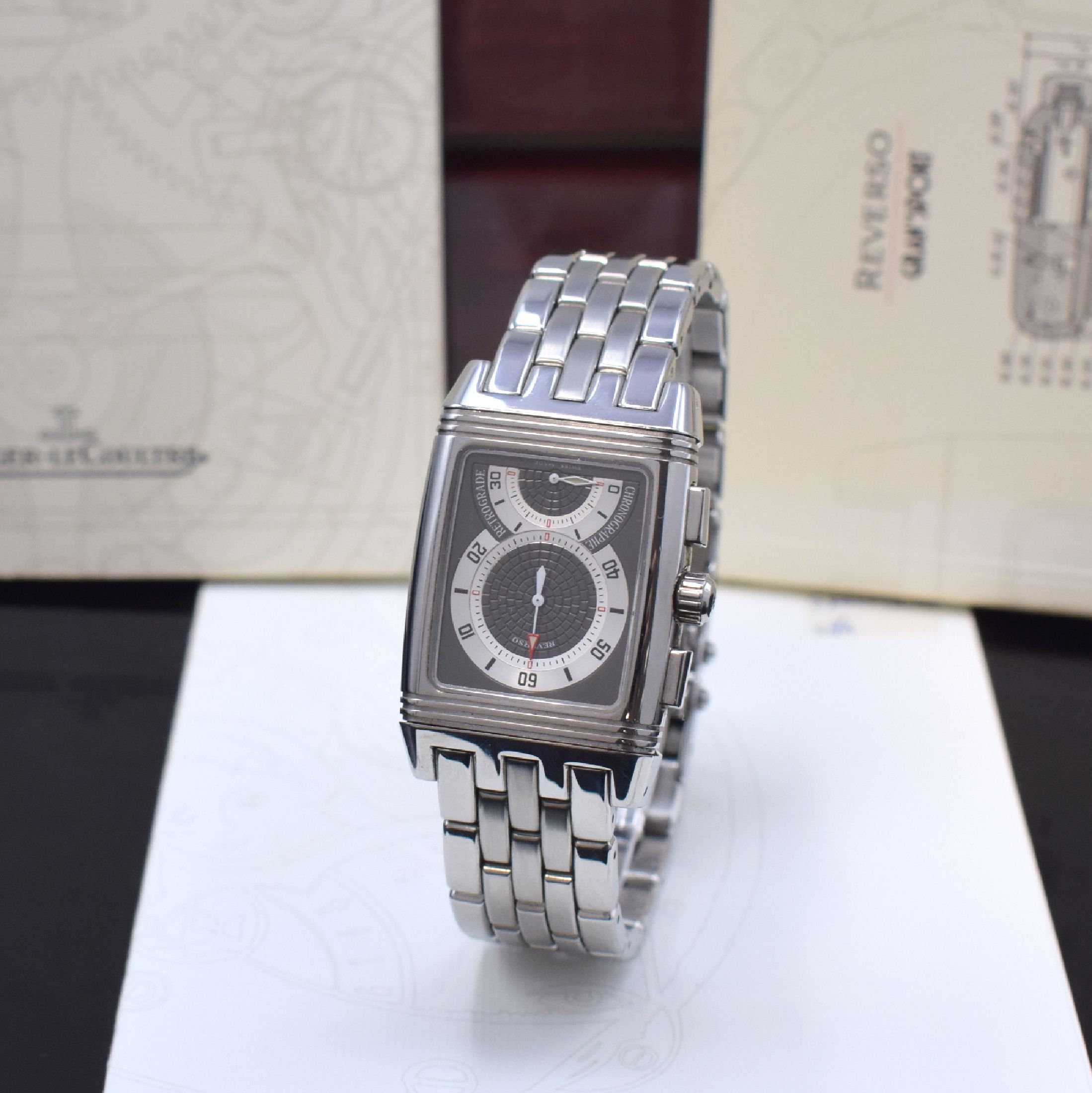 Detail c: Jaeger-LeCoultre Herrenarmbanduhr Modell Reverso Gran Sport Chronograph Referenz 295.8.59, Handaufzug, um 180 Grad drehb. Wendegehäuse in Edelstahl ...