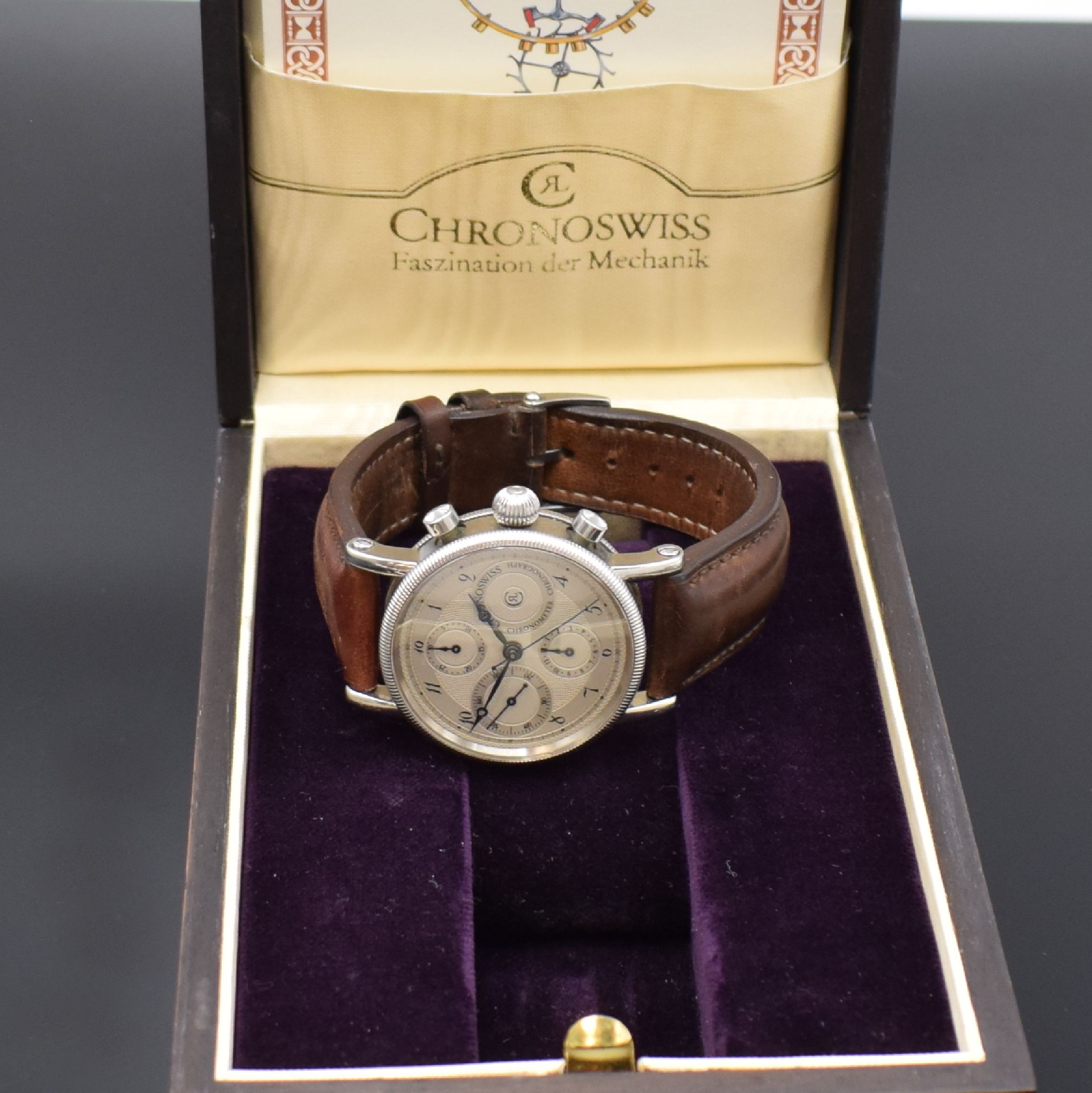 Detail h: CHRONOSWISS Armbandchronometer mit Chronograph Referenz CH 7523, Automatik, Schweiz um 1994, Edelstahlgeh. inkl. Lederband m. orig. Dornschl., beids. ...
