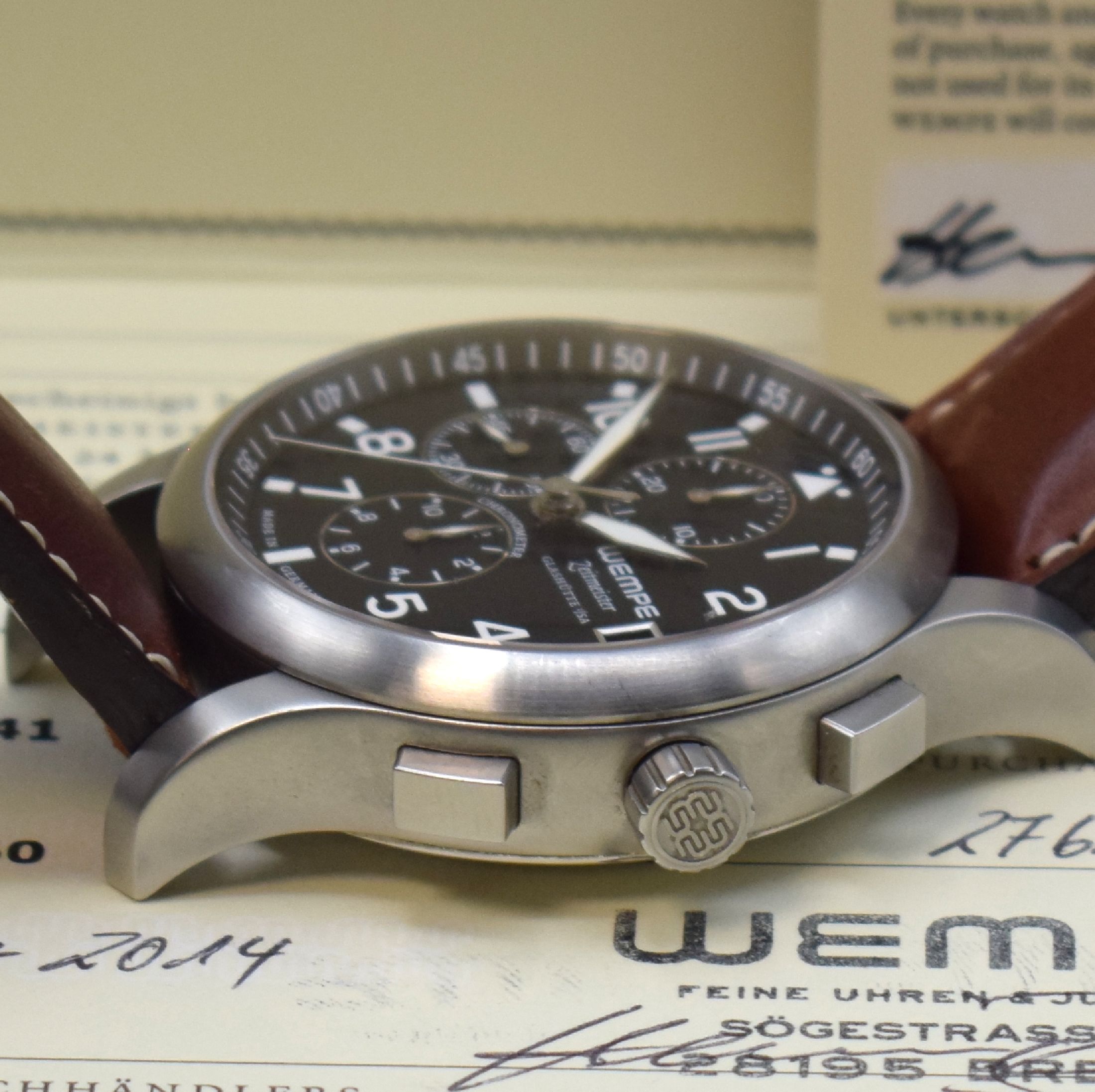 Detail c: WEMPE Zeitmeister Armbandchronometer mit Chronograph, Automatik, Edelstahlgeh. inkl. orig. Lederband m. orig. Dornschl., Boden m. Darst. Sternwarte ...
