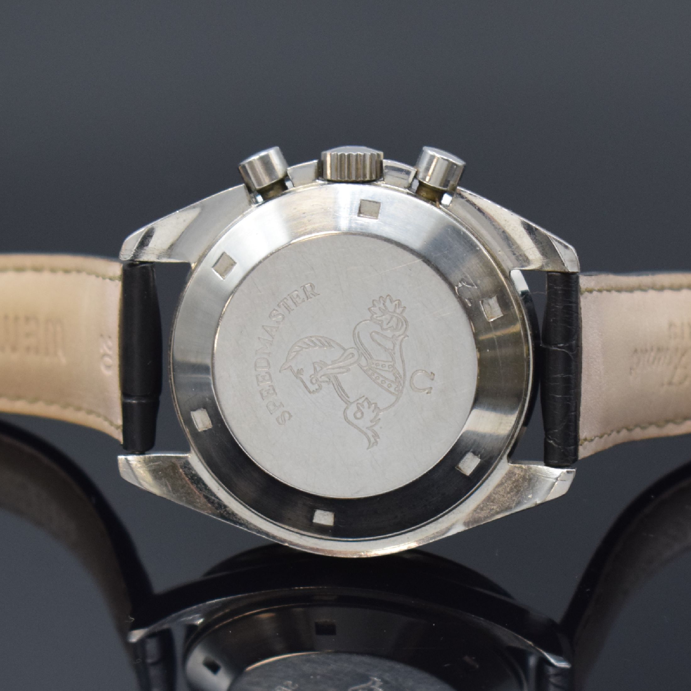 Detail c: OMEGA Speedmaster Professional Referenz 145022-69ST Herrenarmbanduhr mit Chronograph und sog. "Dot over 90" Lünette, Schweiz um 1969, ...