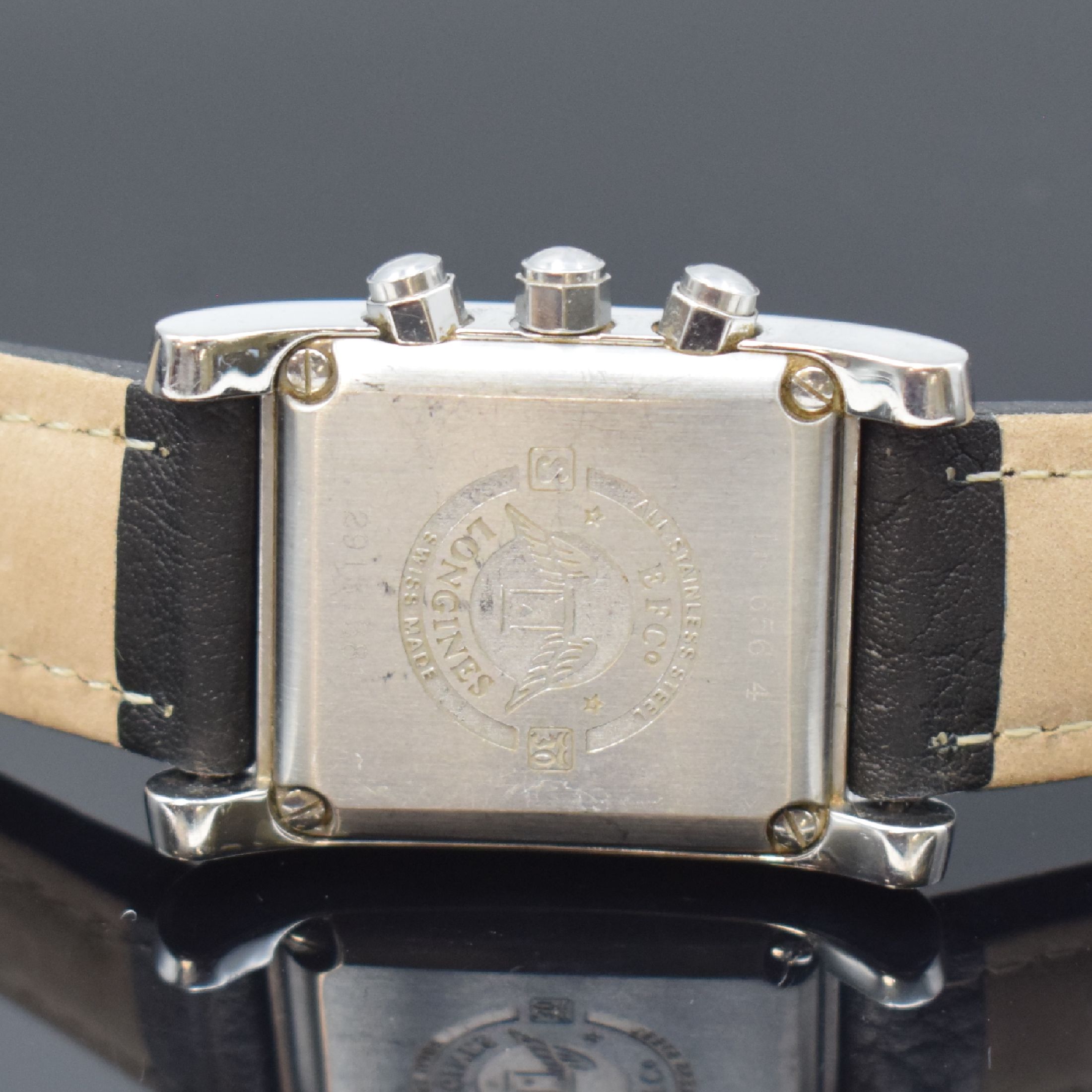 Detail d: LONGINES Armbandchronograph Referenz L5.656.4, Schweiz um 2000, quarz, Edelstahlgeh., Boden 4-fach verschr., neutr. Lederband m. orig. Dornschl., ...