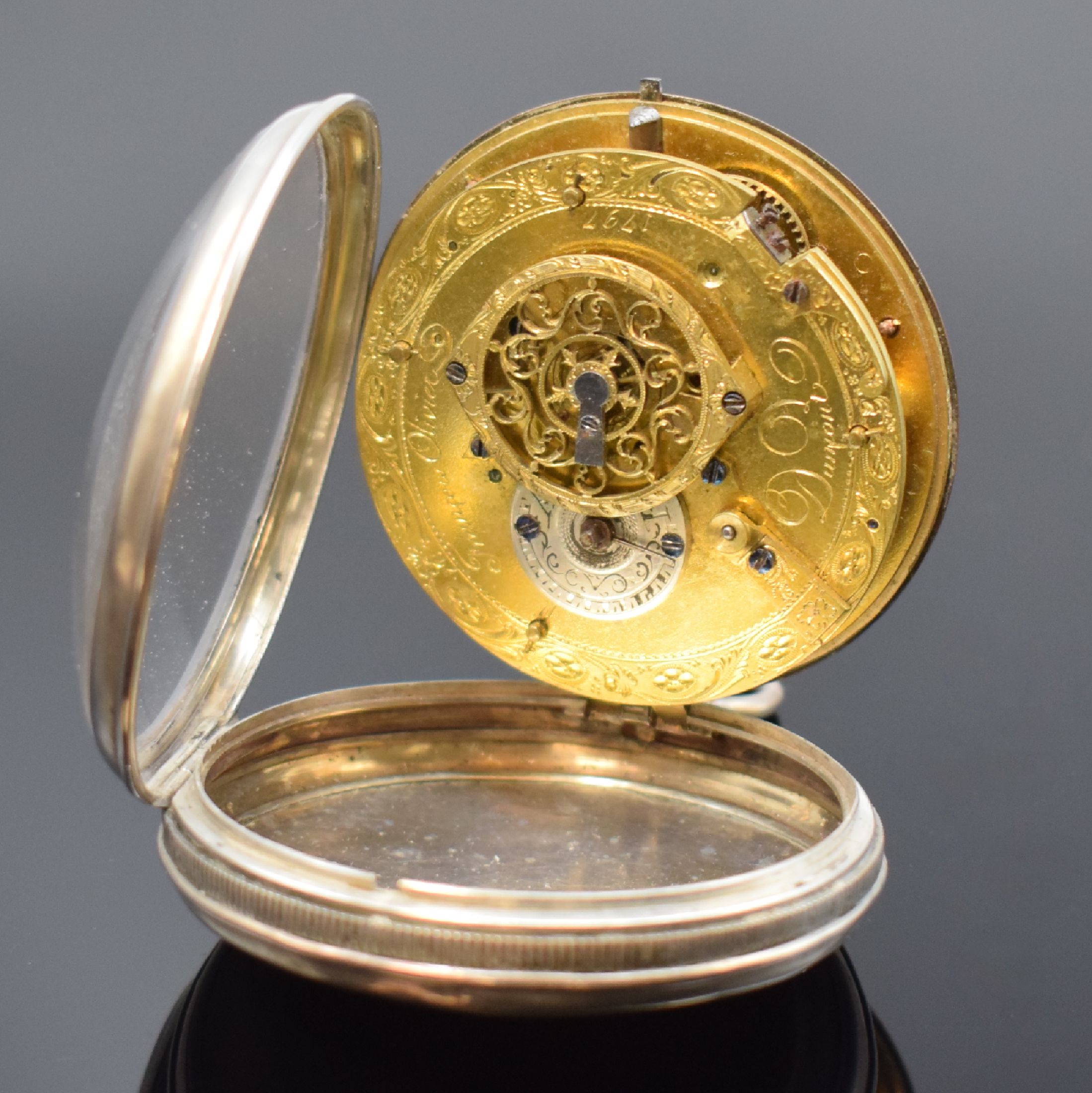 Detail c: FRANCOIS OLIVIER Dumont Spindeltaschenuhr mit Datum, Frankreich um 1825, Silbergehäuse, Emailzifferbl. m. Malerei besch., röm. Zahlen, Datum (zu ...