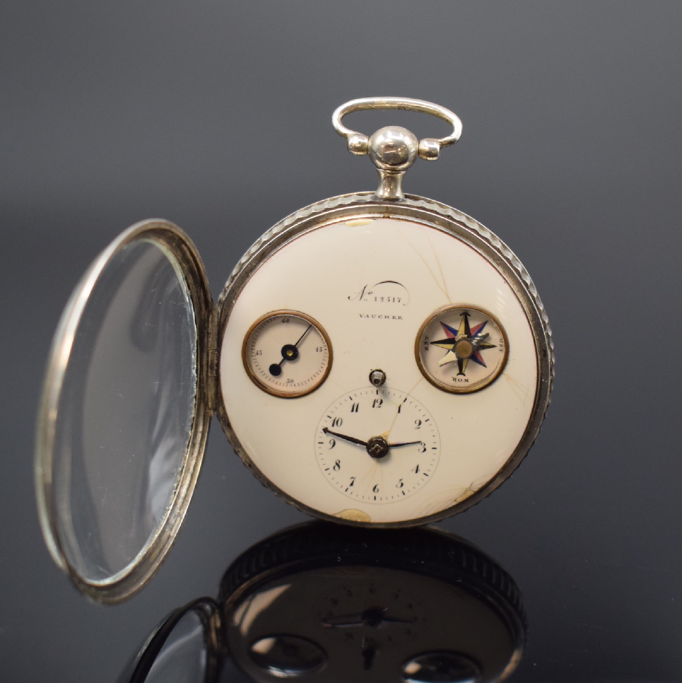 Detail b: VAUCHER interessante Spindeltaschenuhr mit Kompass und kleiner Sekunde, Schweiz um 1800, beids. vergl. Silbergehäuse, Emailzifferbl. besch. m. ...