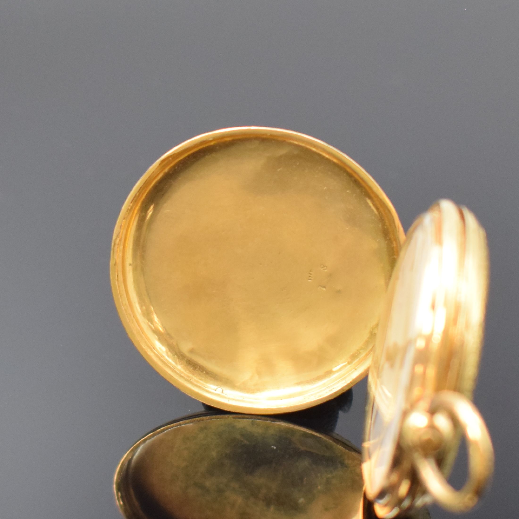 Detail a: DUBOIS & Cie Damentaschenuhr in GG 750/000, Schweiz um 1870, 2-Deckel Goldgeh. dell., Emailzifferbl. riss., Zeiger ers., Zylinderwerk, D. ca. 33 mm, ...