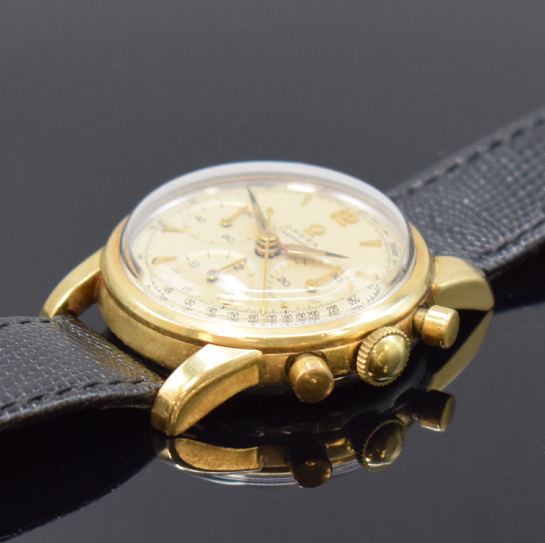 Detail b: OMEGA Seamaster Armbandchronograph Referenz KO 2907 mit Kaliber 321, Schweiz um 1958, Handaufzug, Stahlgehäuse m. Gold-Kappe, Stahlboden aufgedr., ...