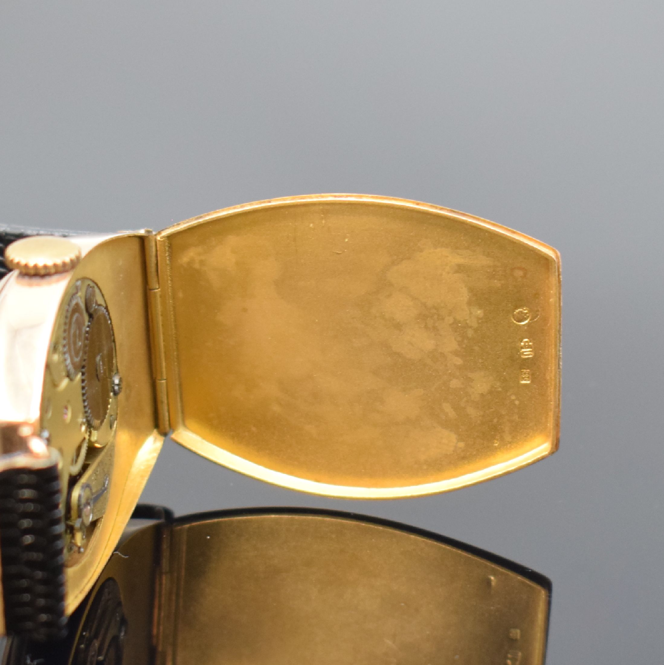Detail c: OMEGA frühe Herrenarmbanduhr für den russischen Markt um 1915 in RG 583/000, Handaufzug, 2-teil., tonneauförm. Geh., in sich gewölbt, ...