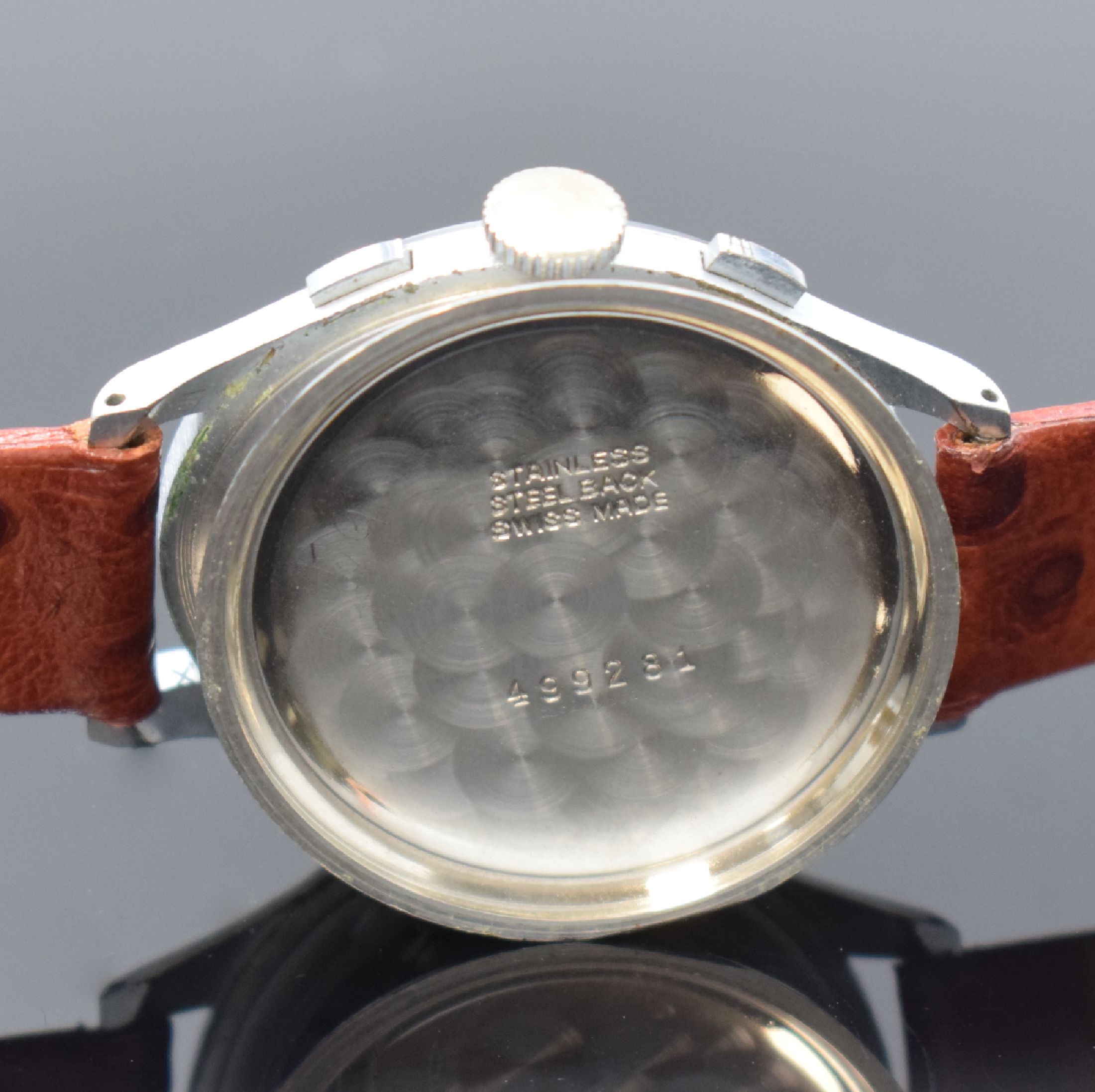 Detail d: CHRONOGRAPHE SUISSE / LEONIDAS Schaltradchronograph, Handaufzug Schweiz 1940er Jahre, verchr. Gehäuse, Stahlboden aufgedr., silb. Duoton-Zifferbl. ...