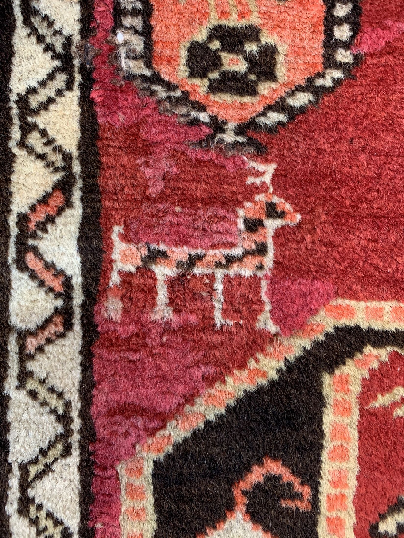Detail g: Antiker Adler Kazak, Kaukasus, um 1900, Wolle auf Wolle, ca. 285 x 140 cm, EHZ: 3, (Alte Restaurierungen)