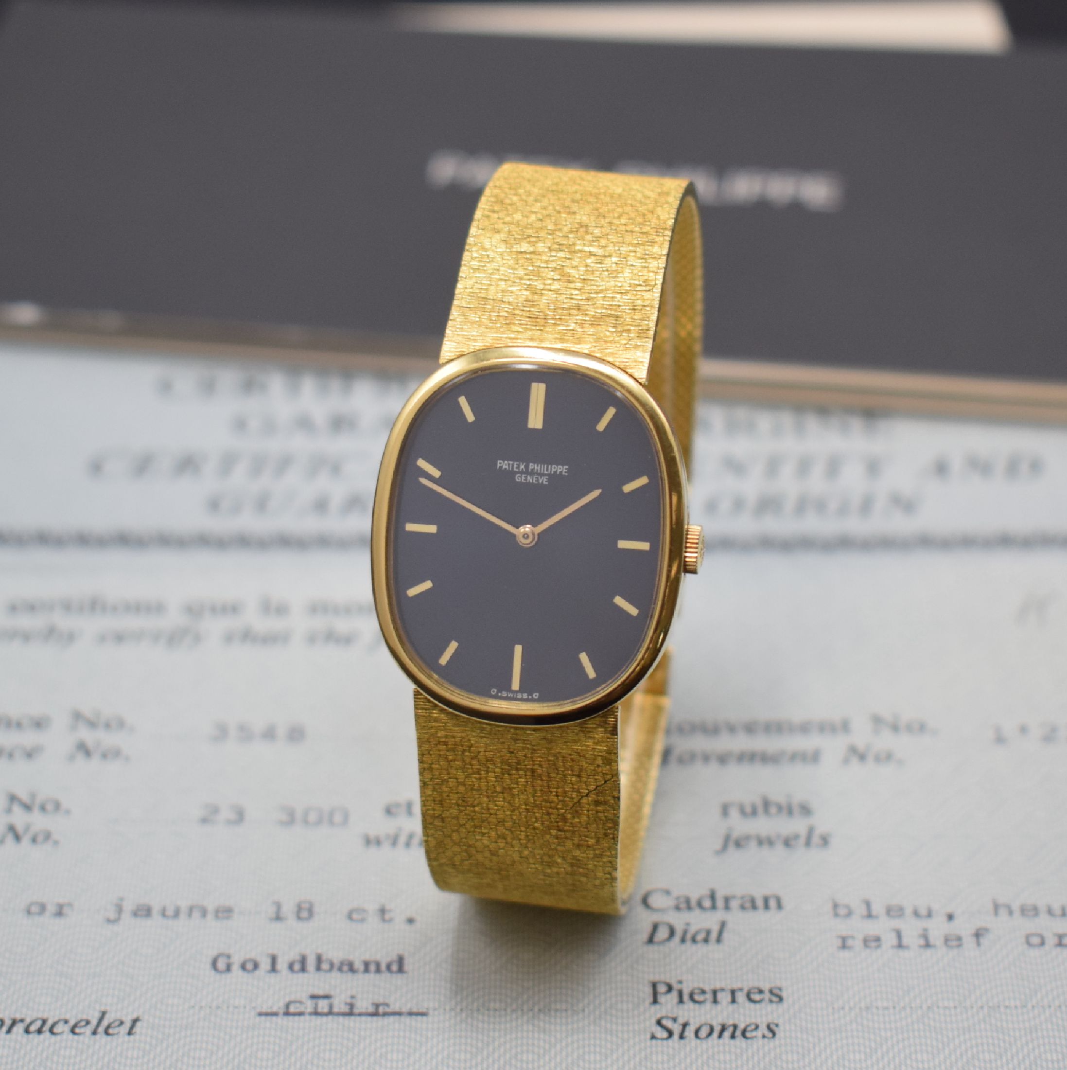 PATEK PHILIPPE Ellipse d´Or Armbanduhr in GG 750/000 Referenz 3548, Handaufzug, ovales, 3-tlg. Geh. an neutr. GG 750/000 Milanaiseband, Boden und ...