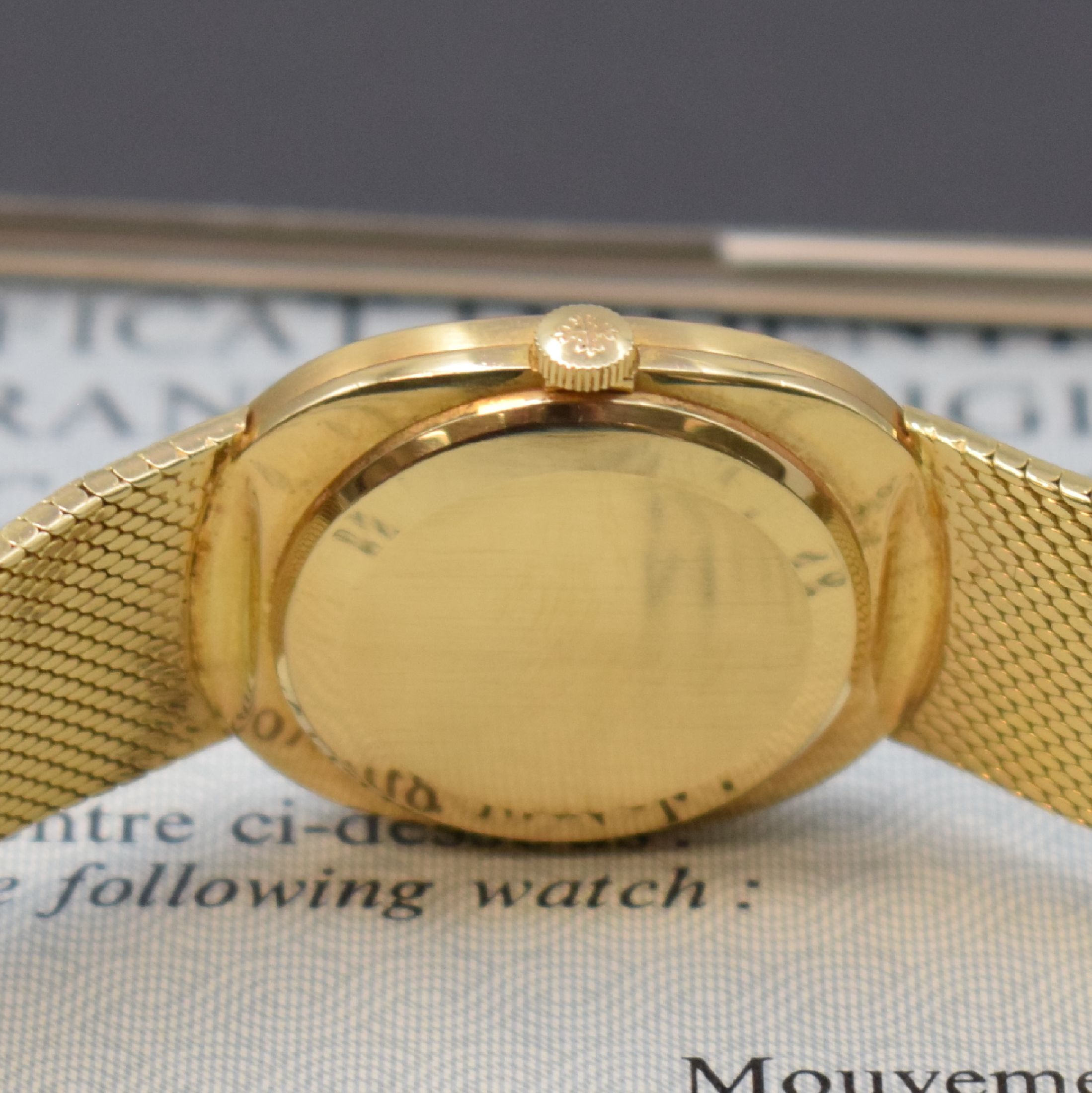 Detail d: PATEK PHILIPPE Ellipse d´Or Armbanduhr in GG 750/000 Referenz 3548, Handaufzug, ovales, 3-tlg. Geh. an neutr. GG 750/000 Milanaiseband, Boden und ...
