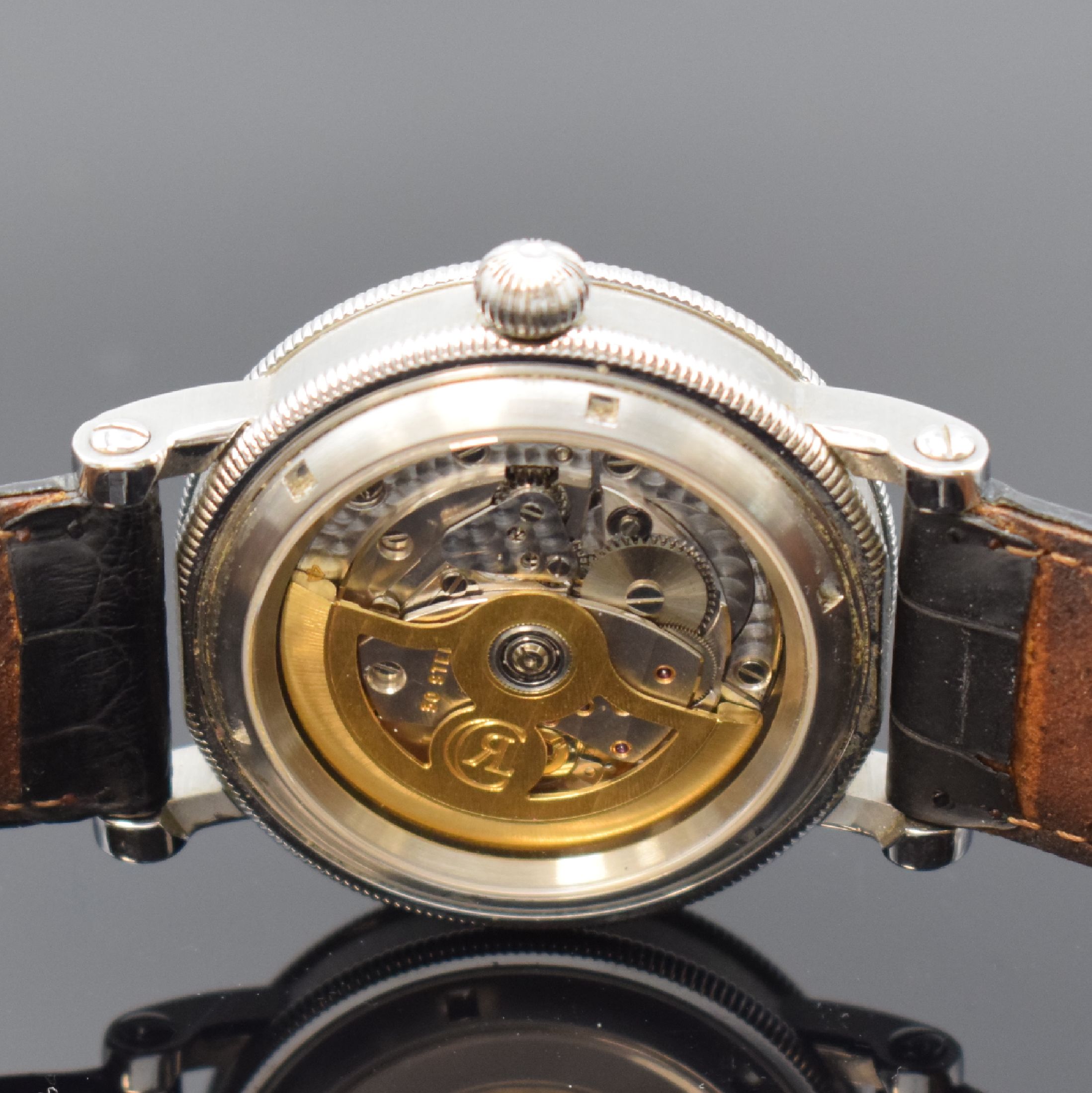 Detail d: CHRONOSWISS Delphis Herrenarmbanduhr in Edelstahl Referenz CH 1423, Schweiz um 2000, Automatik, beids. vergl. Geh., Boden geschr., Lederband m. ...
