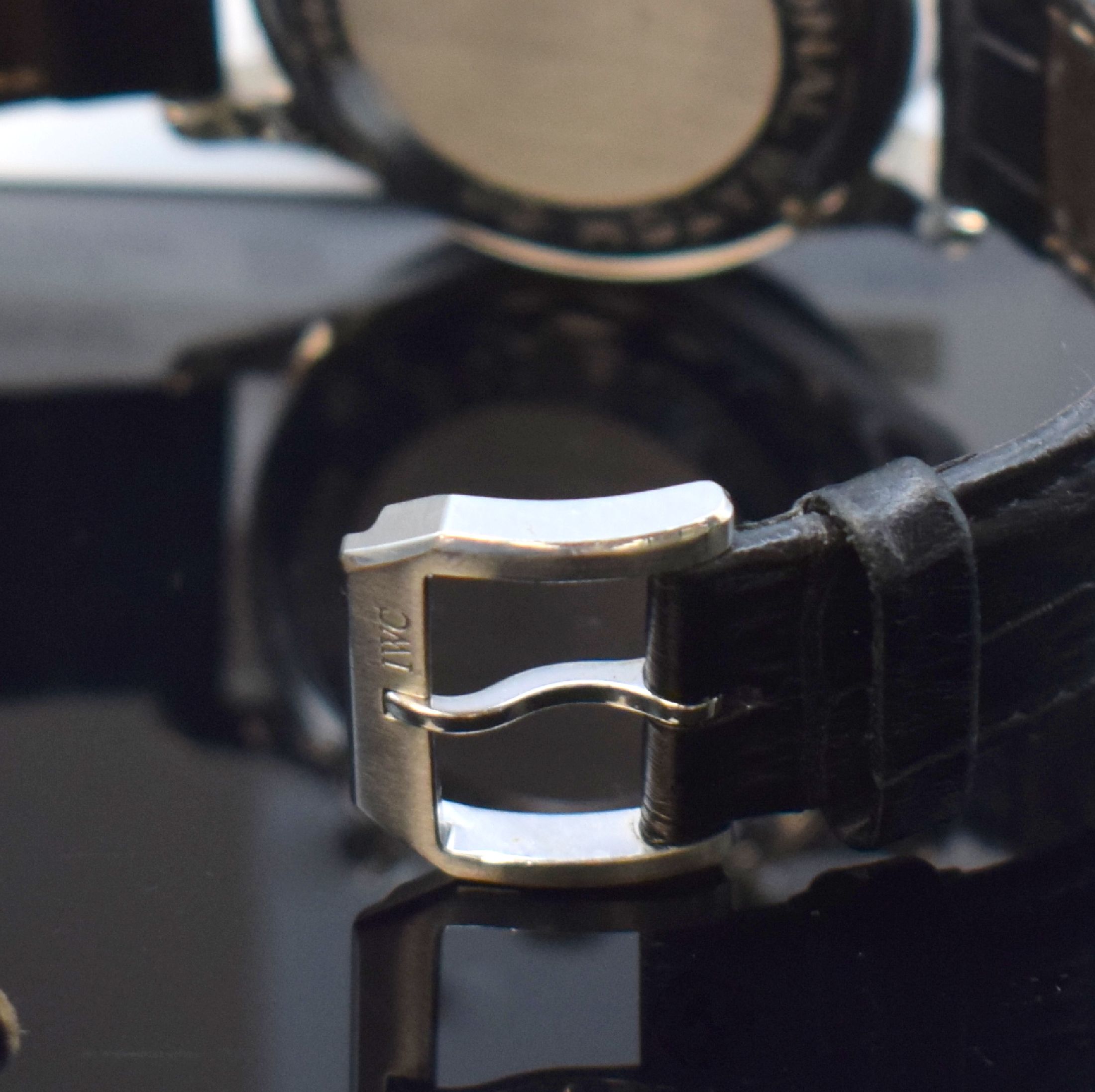 Detail b: IWC Portugieser Herrenarmbanduhr mit Chronograph Referenz 3714, Schweiz verk. 05/2002 lt. beil. Gar.-Karte, Automatik, Edelstahlgeh., Boden verschr., ...