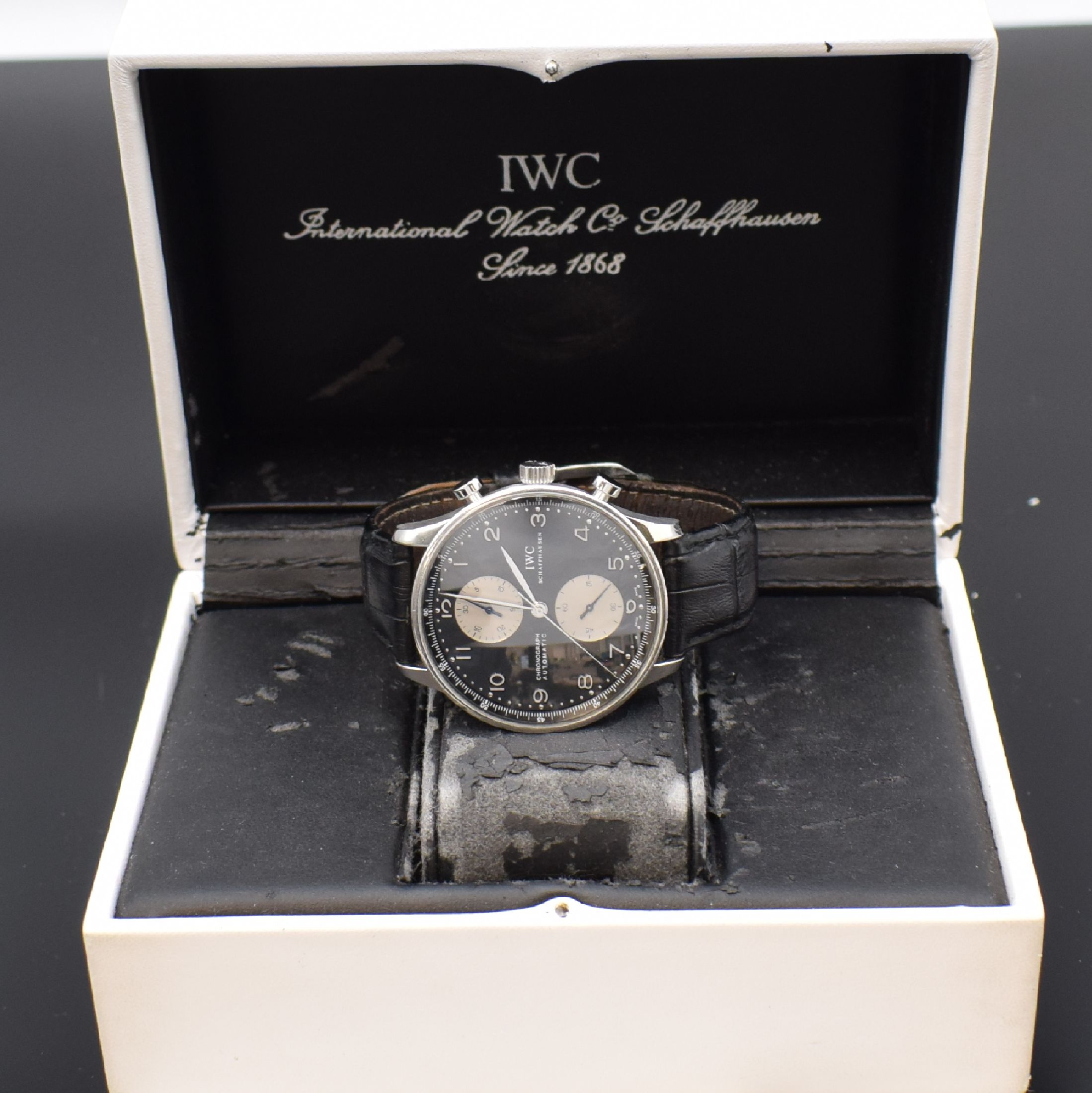 Detail h: IWC Portugieser Herrenarmbanduhr mit Chronograph Referenz 3714, Schweiz verk. 05/2002 lt. beil. Gar.-Karte, Automatik, Edelstahlgeh., Boden verschr., ...