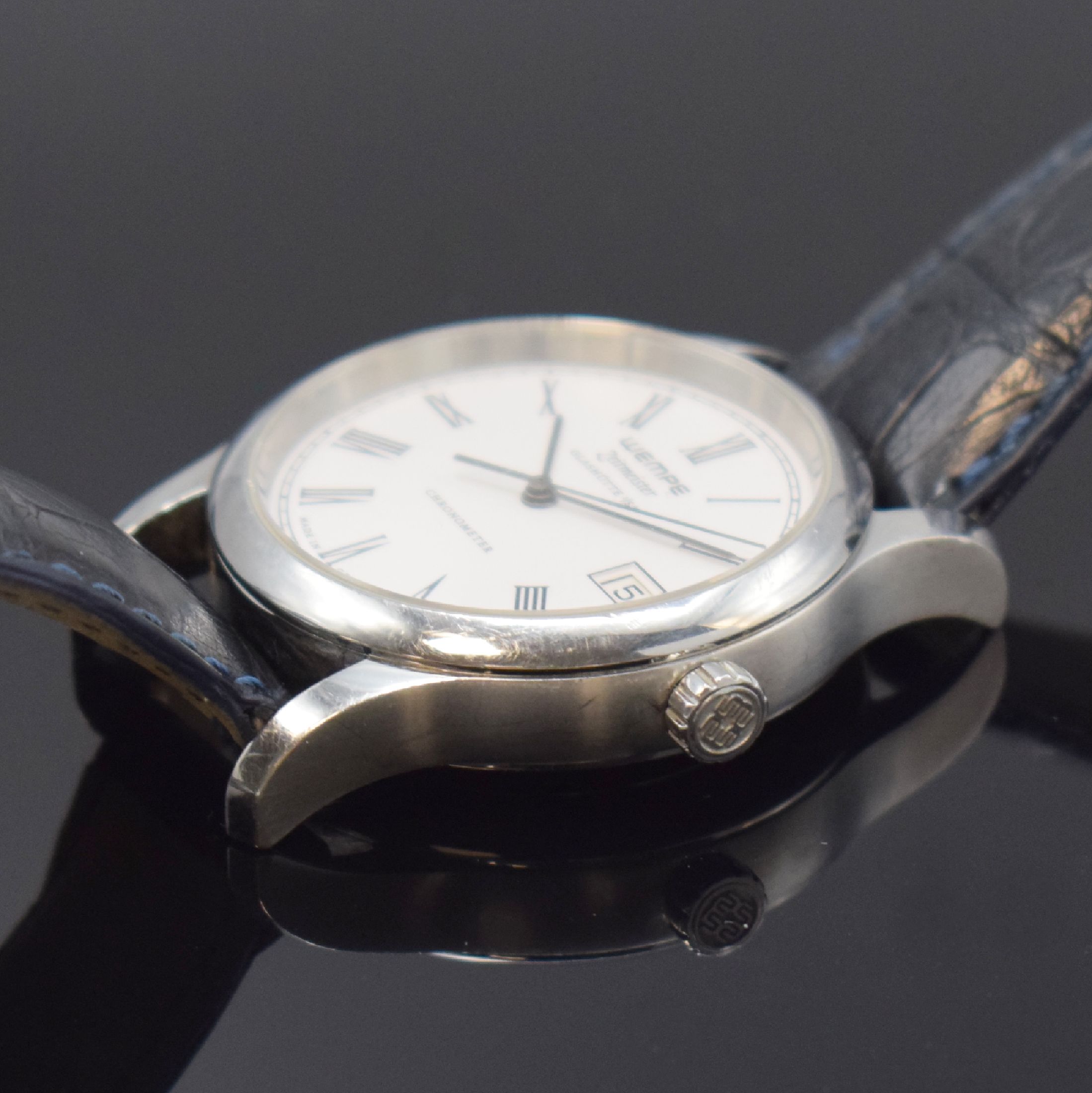 Detail c: WEMPE Zeitmeister Glashütte i/SA Chronometer Herrenarmbanduhr in Stahl, Deutschland um 2010, Automatik, 3-teil. Gehäuse, Boden verschr., weißes ...