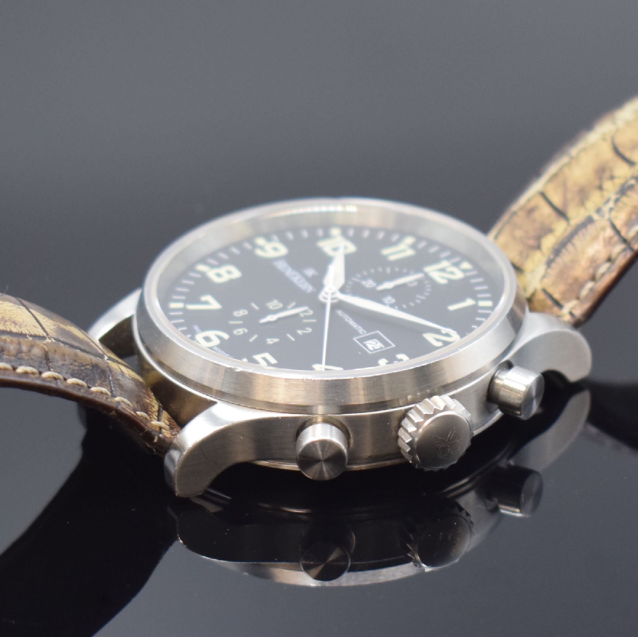 Detail b: RENE KERN große Herrenarmbanduhr mit Chronograph in Edelstahl, Deutschland/ Schweiz um 2007, Automatik, massives Gehäuse, Boden geschr., schwarzes ...