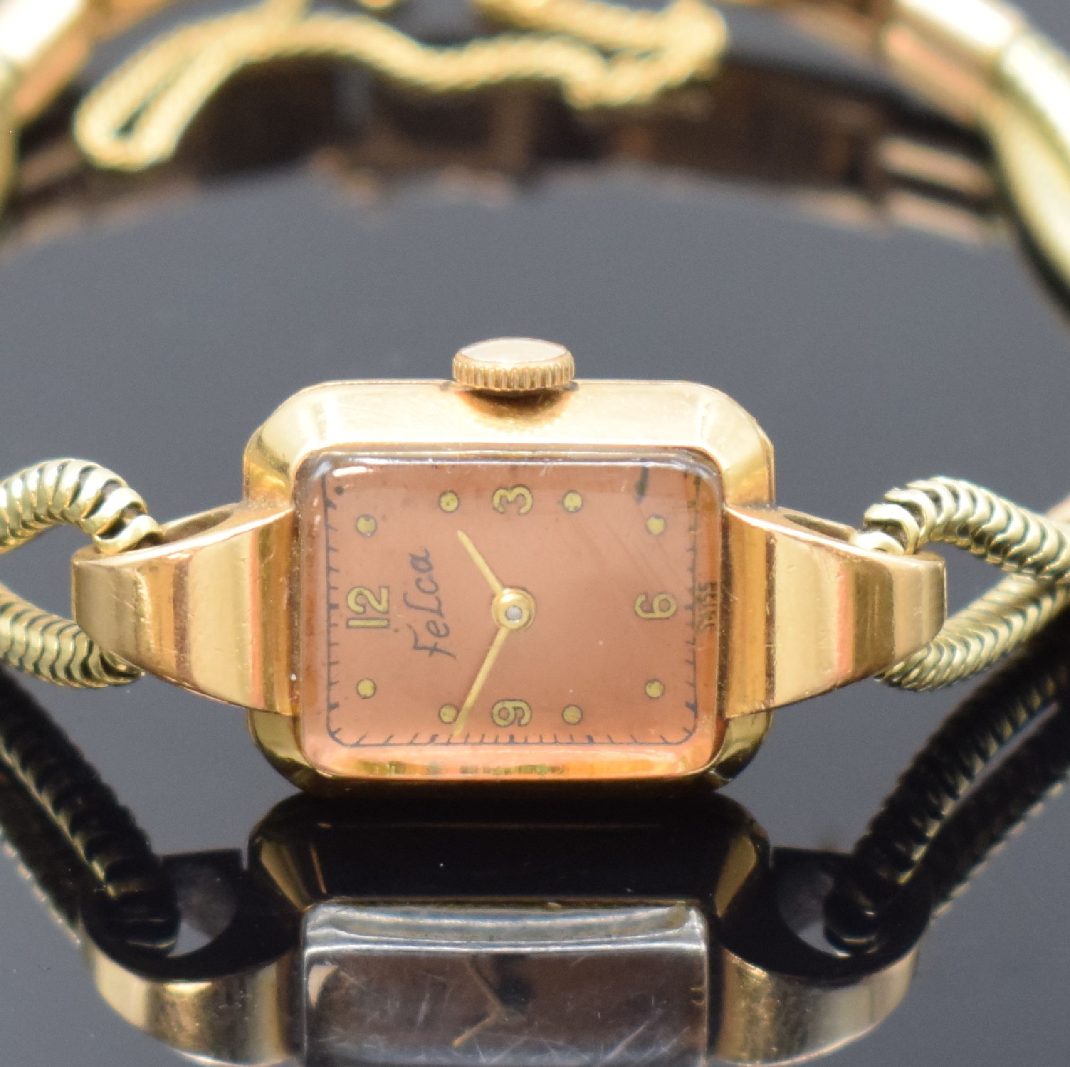 Detail a: FELCA Damenarmbanduhr in RoseG 750/000 mit Band in GG/RoseG 585/000, Schweiz um 1950, Handaufzug, 2-teil. Geh., Boden aufgedr., kupferfarb. ...