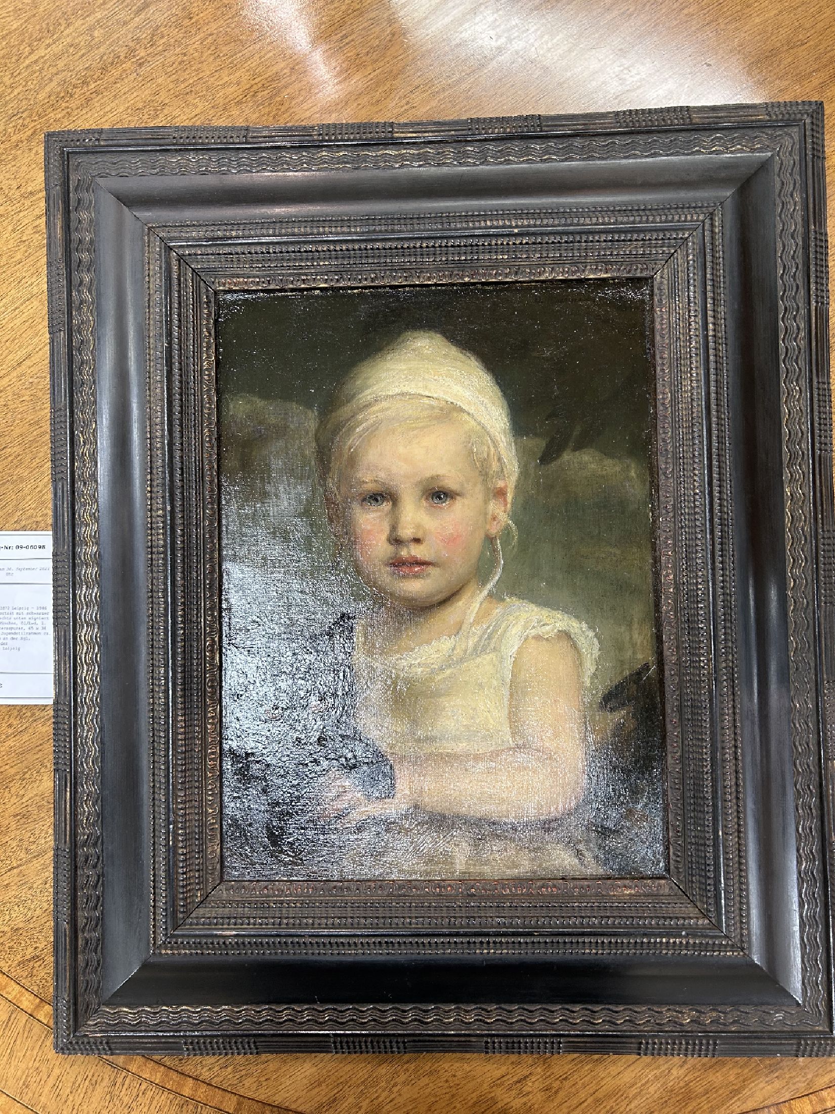 Detail a: Oskar Michaelis, 1872 Leipzig - 1946 München , Kinderporträt mit schwarzer Katze, Öl/Lwd , rechts unten signiert und datiert bez. München, ...